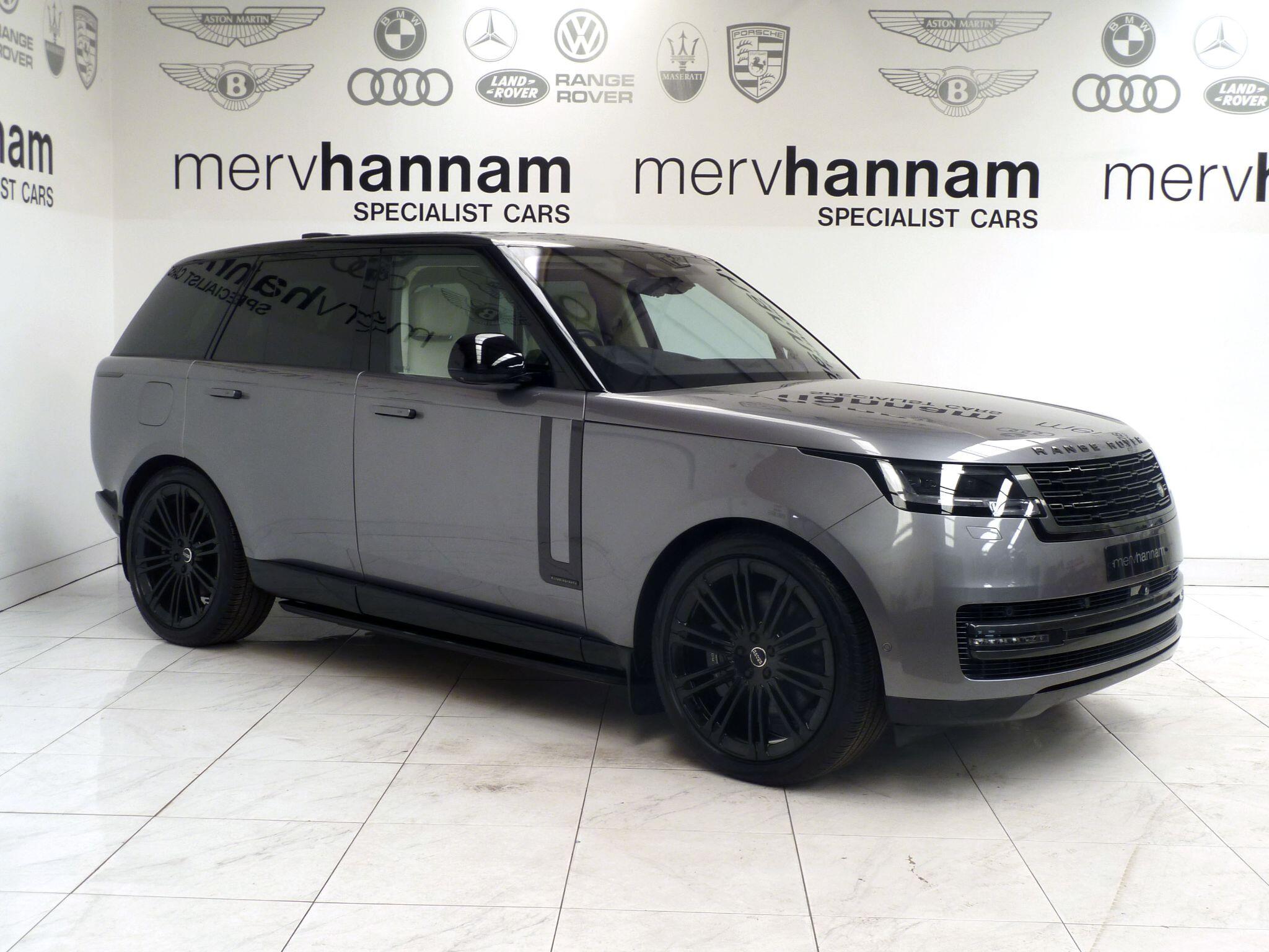 Land Rover Range Rover 3.0 P440e 38.2kWh Autobiography   <br/><br/>OPEN PAN ROOF + ELECTRIC STEPS