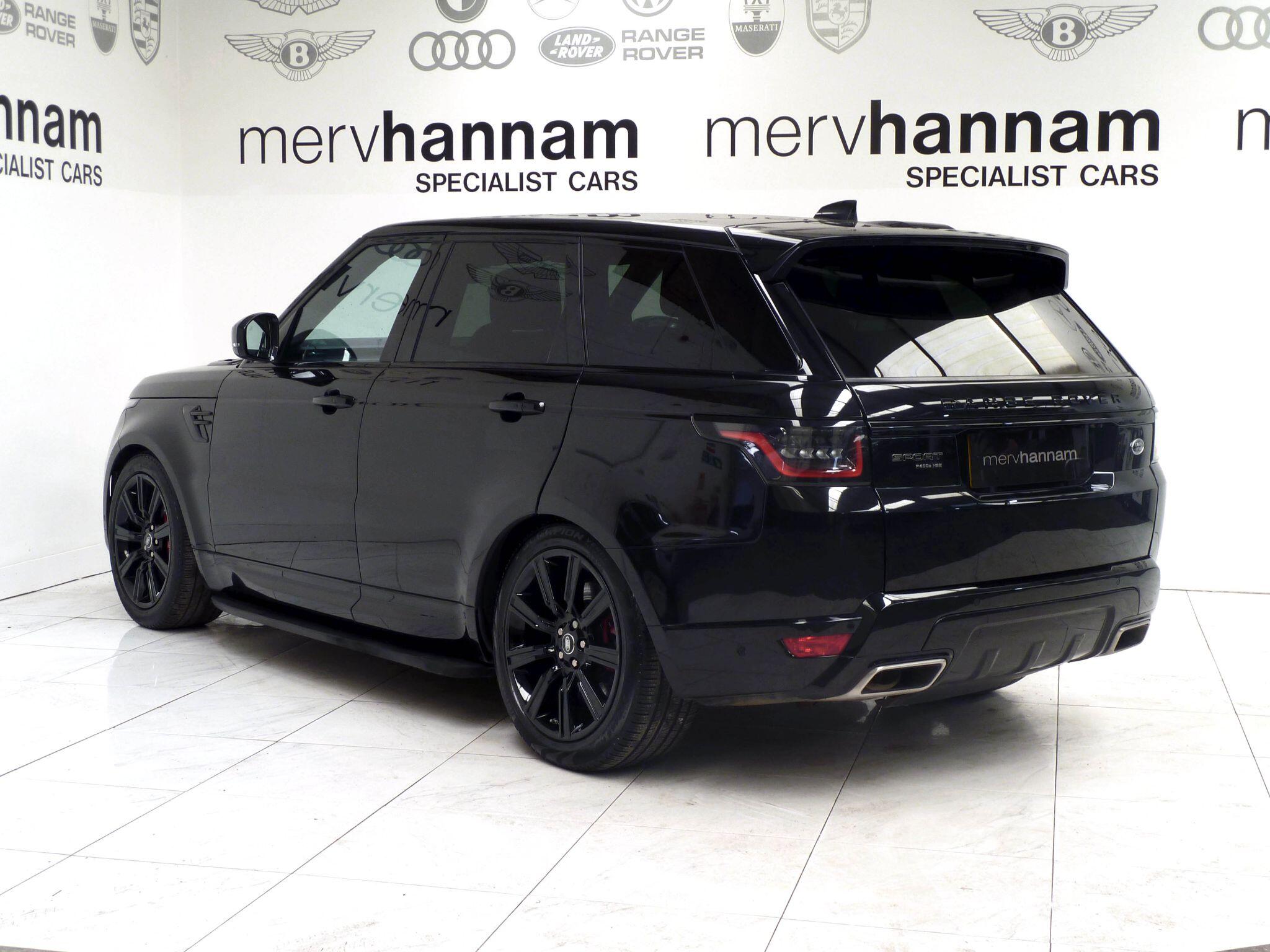 Land Rover Range Rover Sport 2.0 P400e  HSE Dynamic Black   <br/><br/>PAN ROOF + BLACK PACK + STEPS