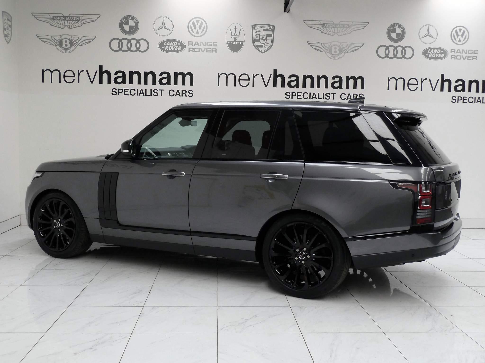 Land Rover Range Rover 3.0 TD V6 Vogue   <br/><br/>PAN ROOF + BLACK PACK + TV