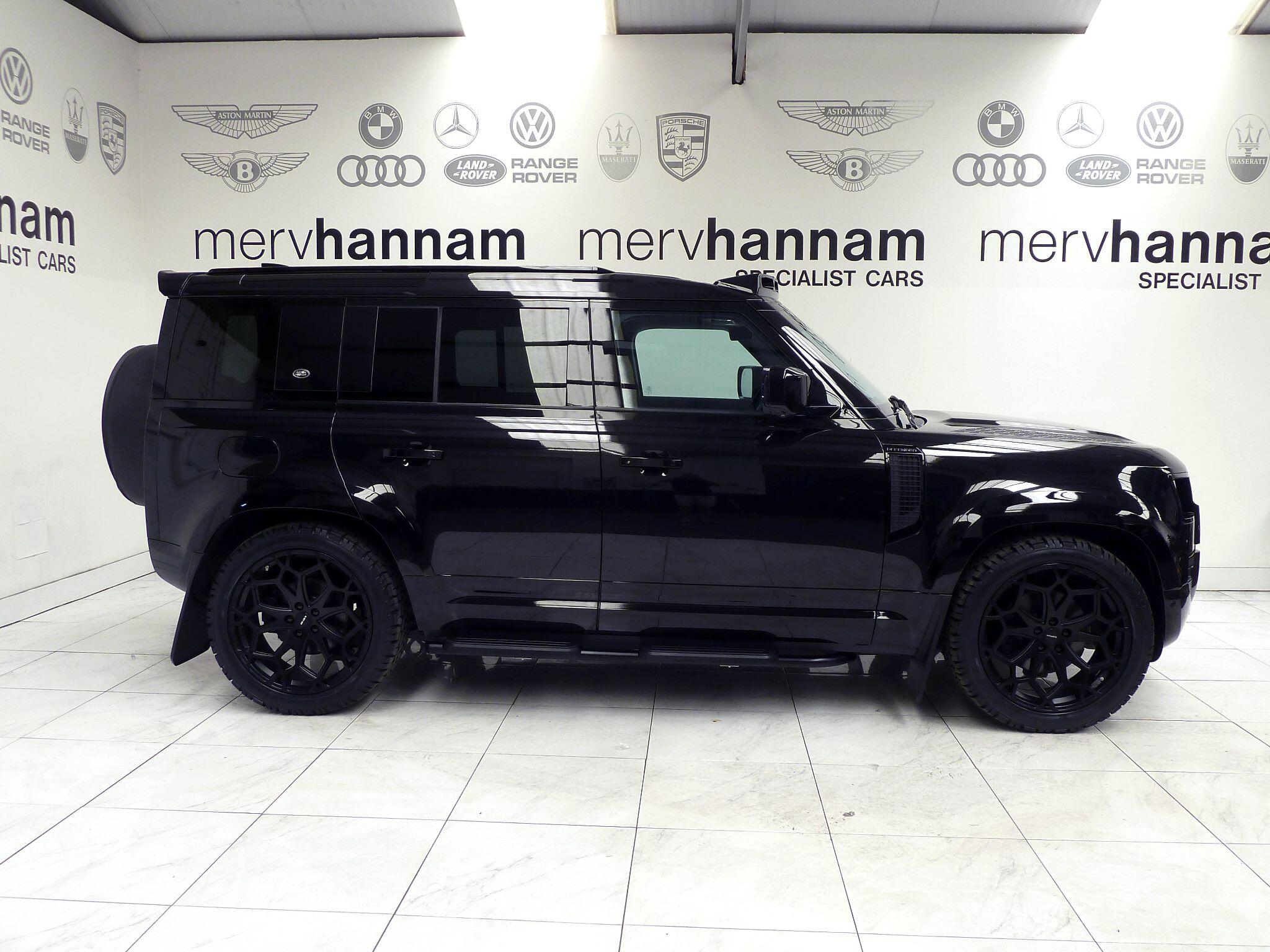 Land Rover Defender 110 2.0 P400e 15.4kWh XS Edition   <br/><br/>HAWKE BLACK EDITION HYBRID