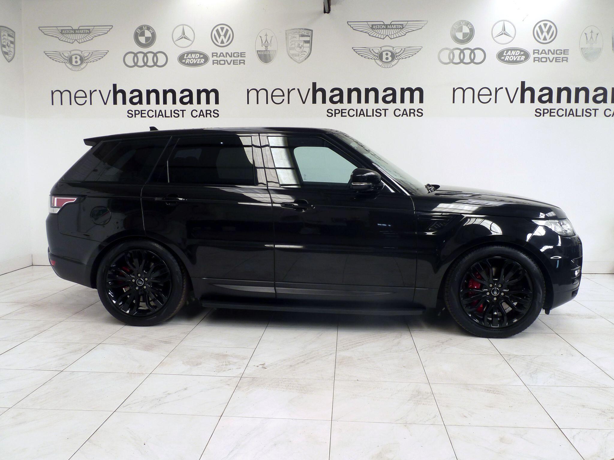 Land Rover Range Rover Sport 3.0 SD V6 HSE SUV  Diesel   (292 ps)<br/><br/>PAN ROOF + BLACK PACK + STEPS