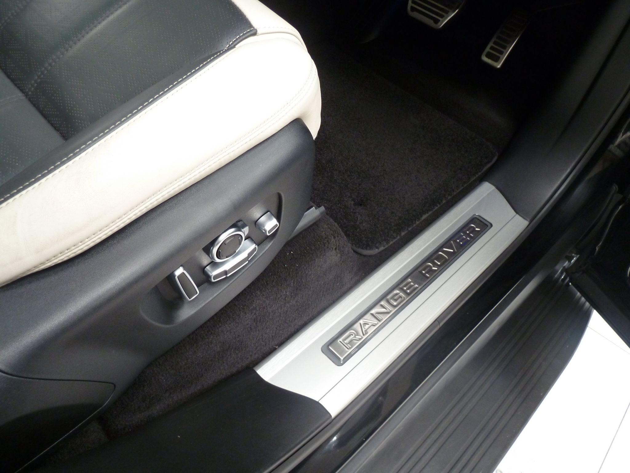 Land Rover Range Rover Sport 3.0 SD V6 Autobiography Dynamic   <br/><br/>SORRY NOW SOLD