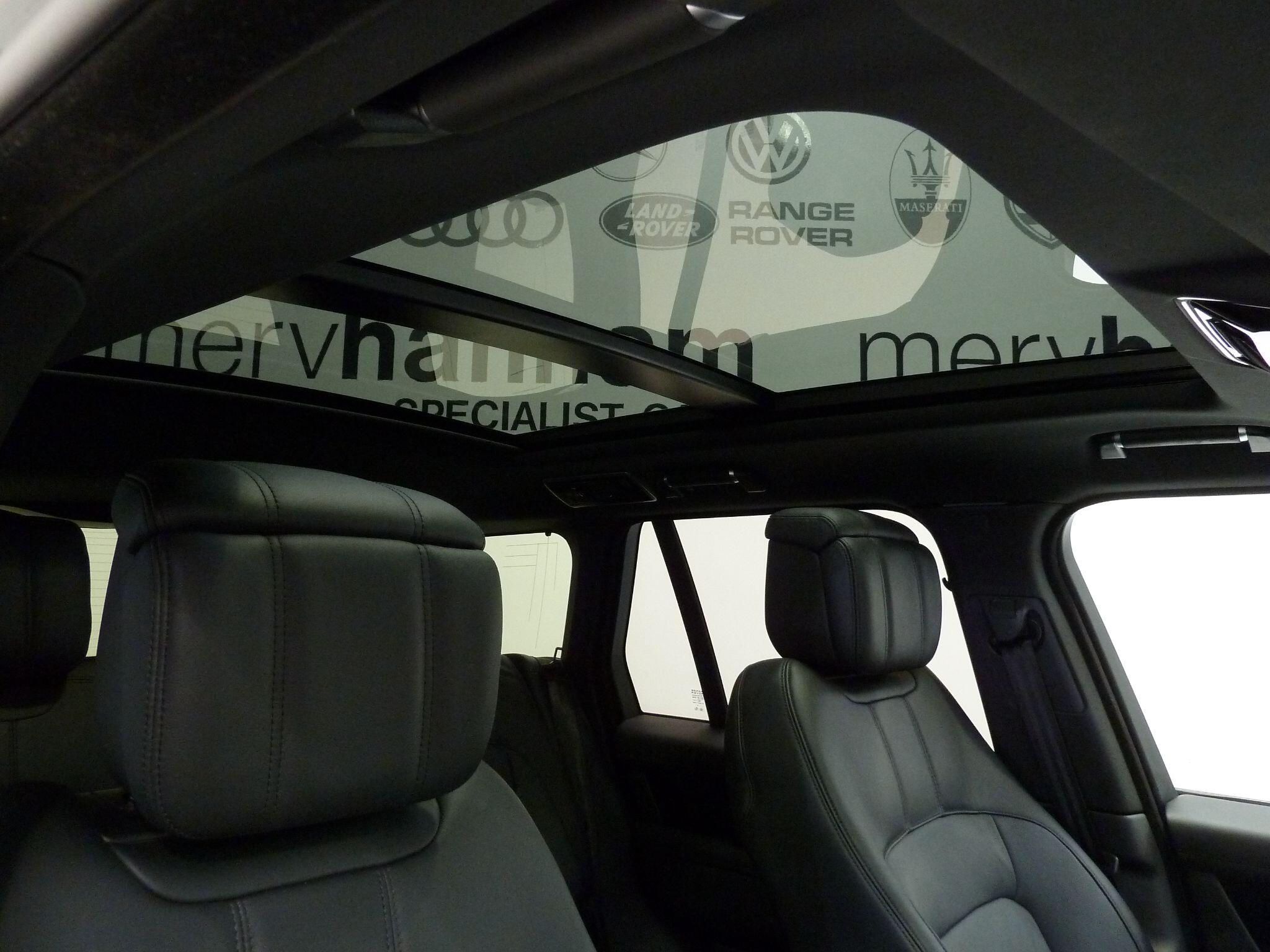 Land Rover Range Rover 3.0   Westminster Black   <br/><br/>SLIDING PAN ROOF + BLACK PACK