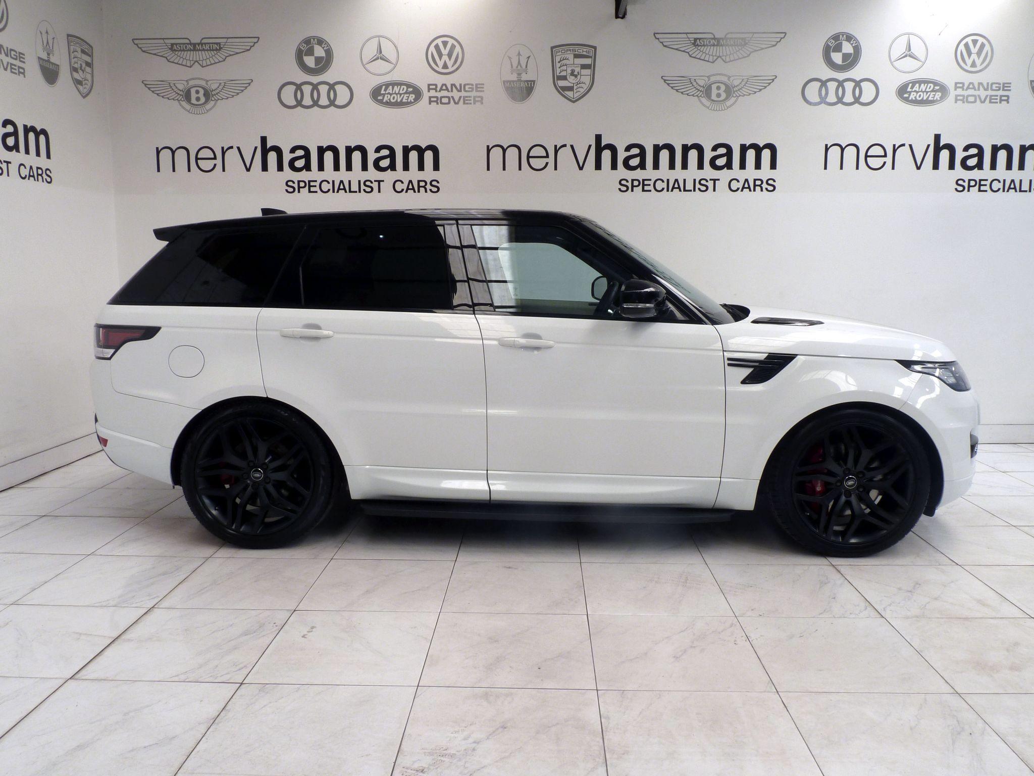Land Rover Range Rover Sport 3.0 SD V6 HSE Dynamic   <br/><br/>PAN ROOF + AUTOBIOGRAPHY PACK