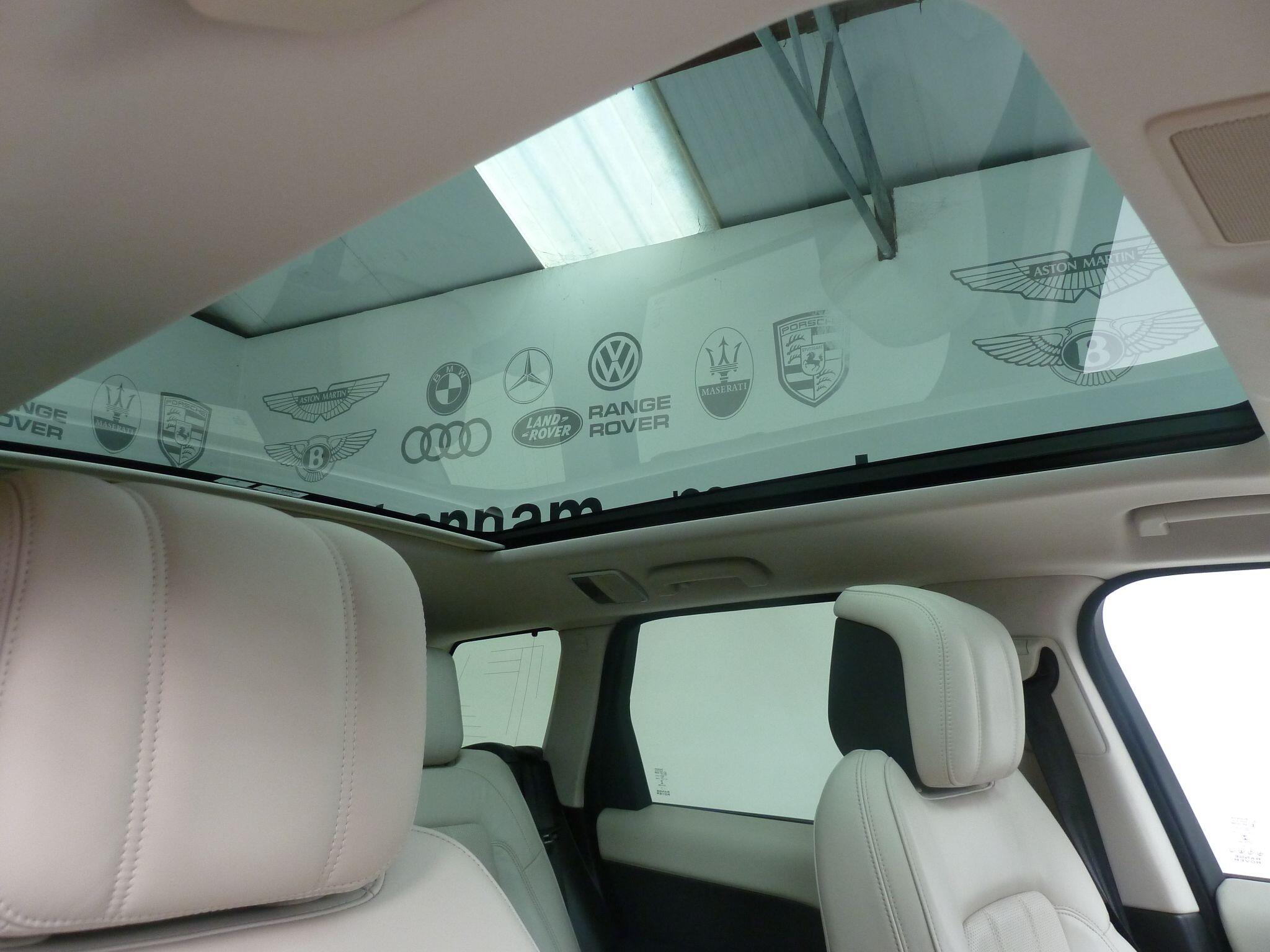 Land Rover Range Rover Sport 2.0 P400e  HSE Dynamic SUV  Petrol Plug-in Hybrid   (404 ps)<br/><br/>PAN ROOF + BLACK PACK + STEPS