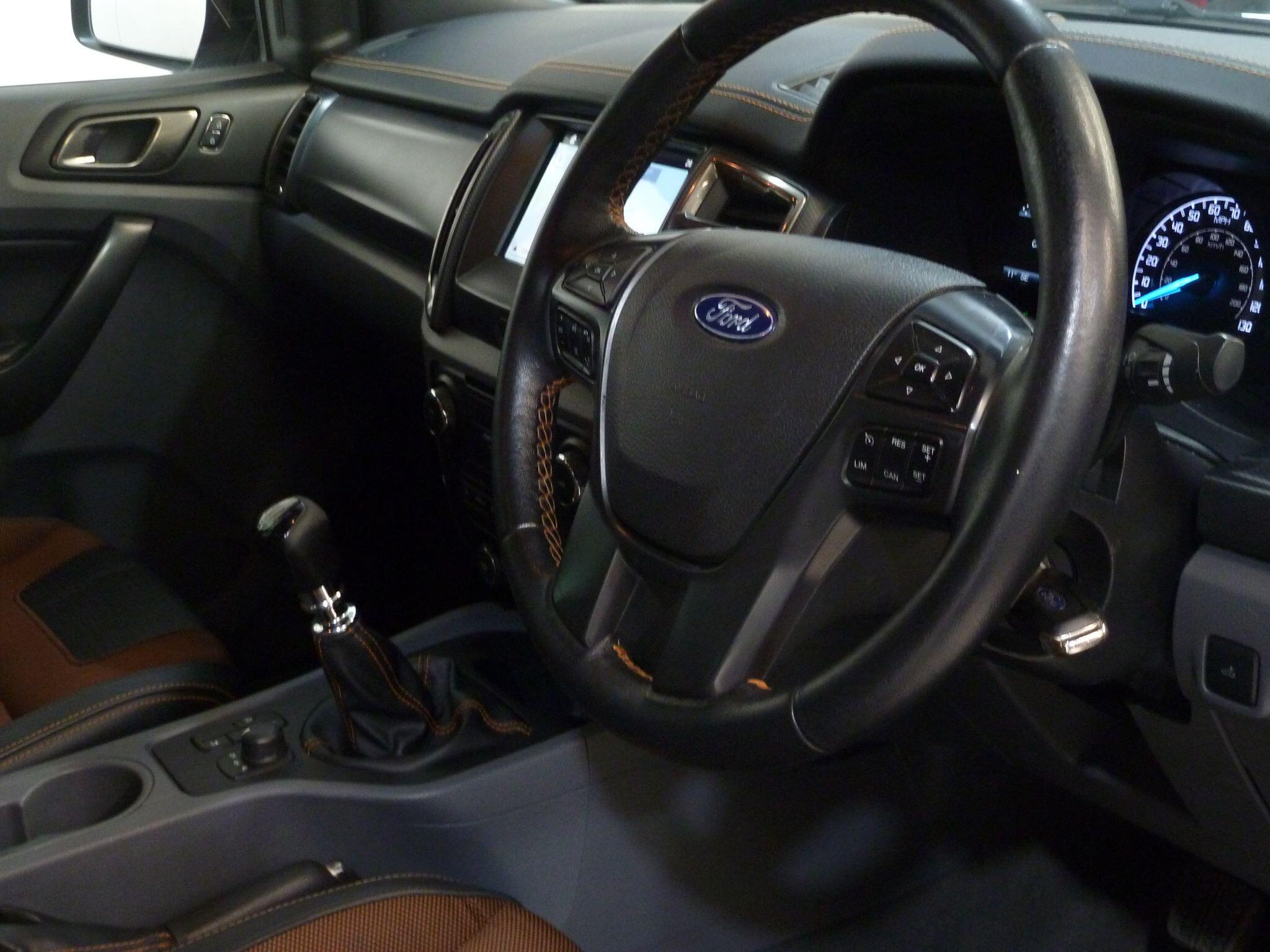 Ford Ranger 3.2 TDCi Wildtrak    <br/><br/>DERANGED BLACK EDITION