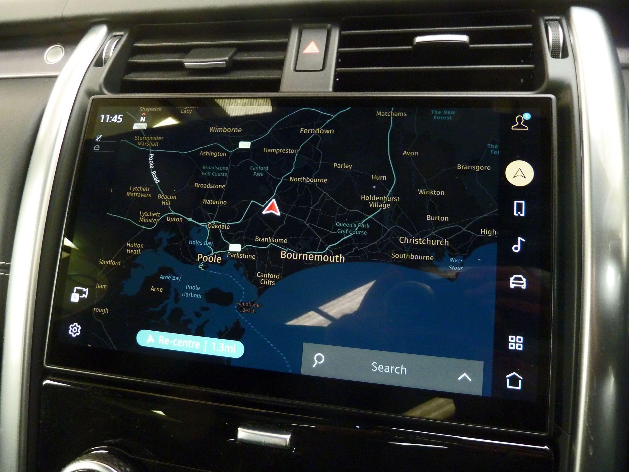 Land Rover Discovery 3.0   Metropolitan Edition   <br/><br/>PAN ROOF + BLACK PACK +HEAD UP