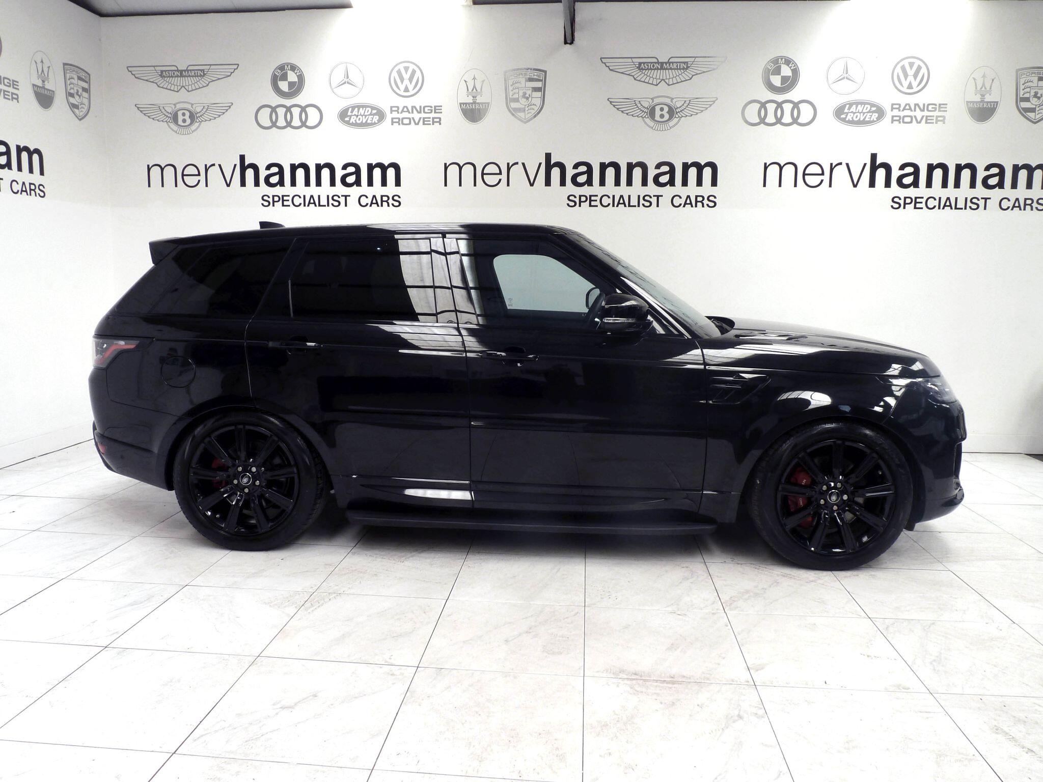Land Rover Range Rover Sport 2.0 P400e  HSE Dynamic Black   <br/><br/>PAN ROOF + BLACK PACK + STEPS
