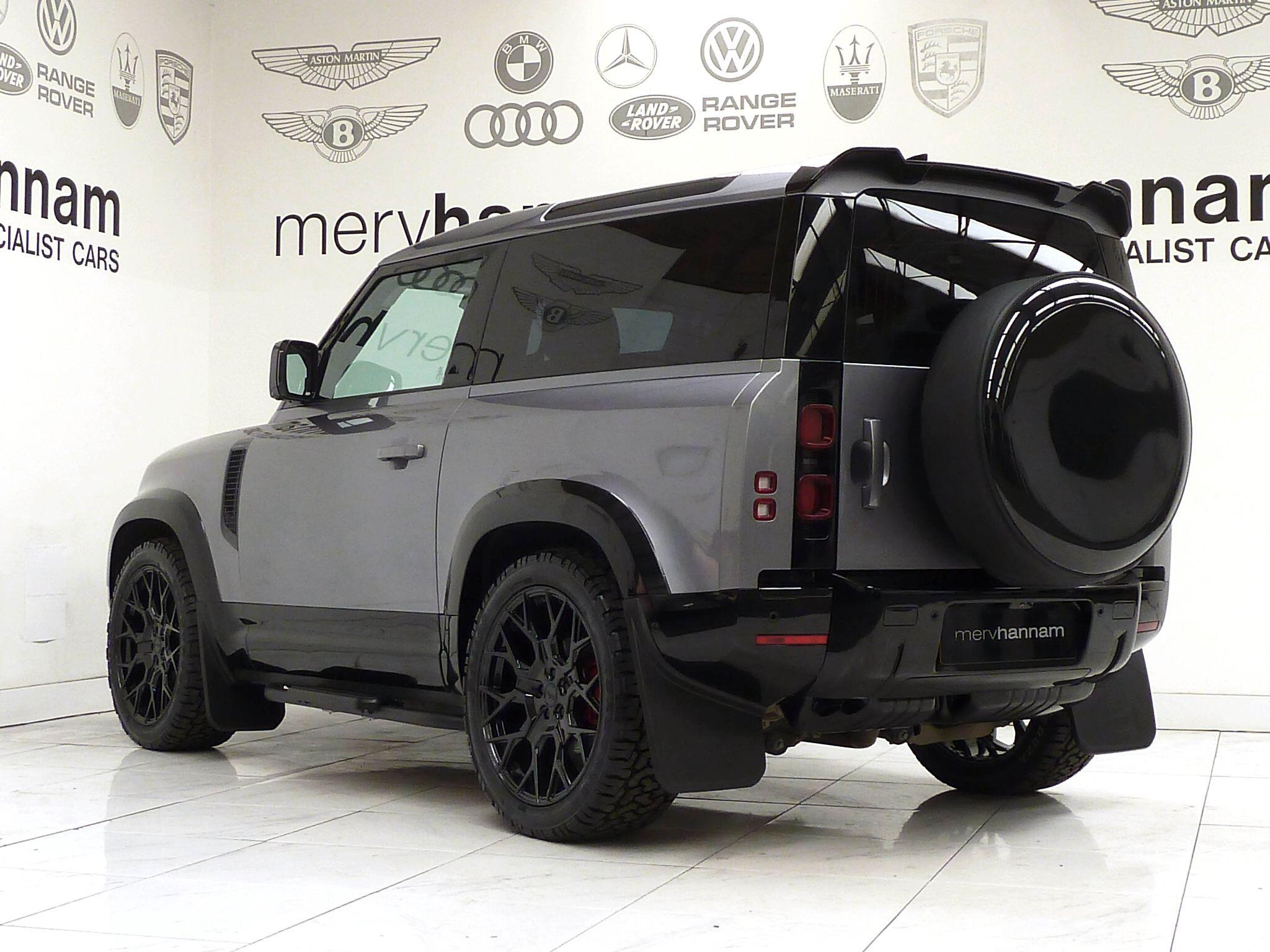 Land Rover Defender 90 3.0 D200  S   <br/><br/>VELARE EIGER EDITION