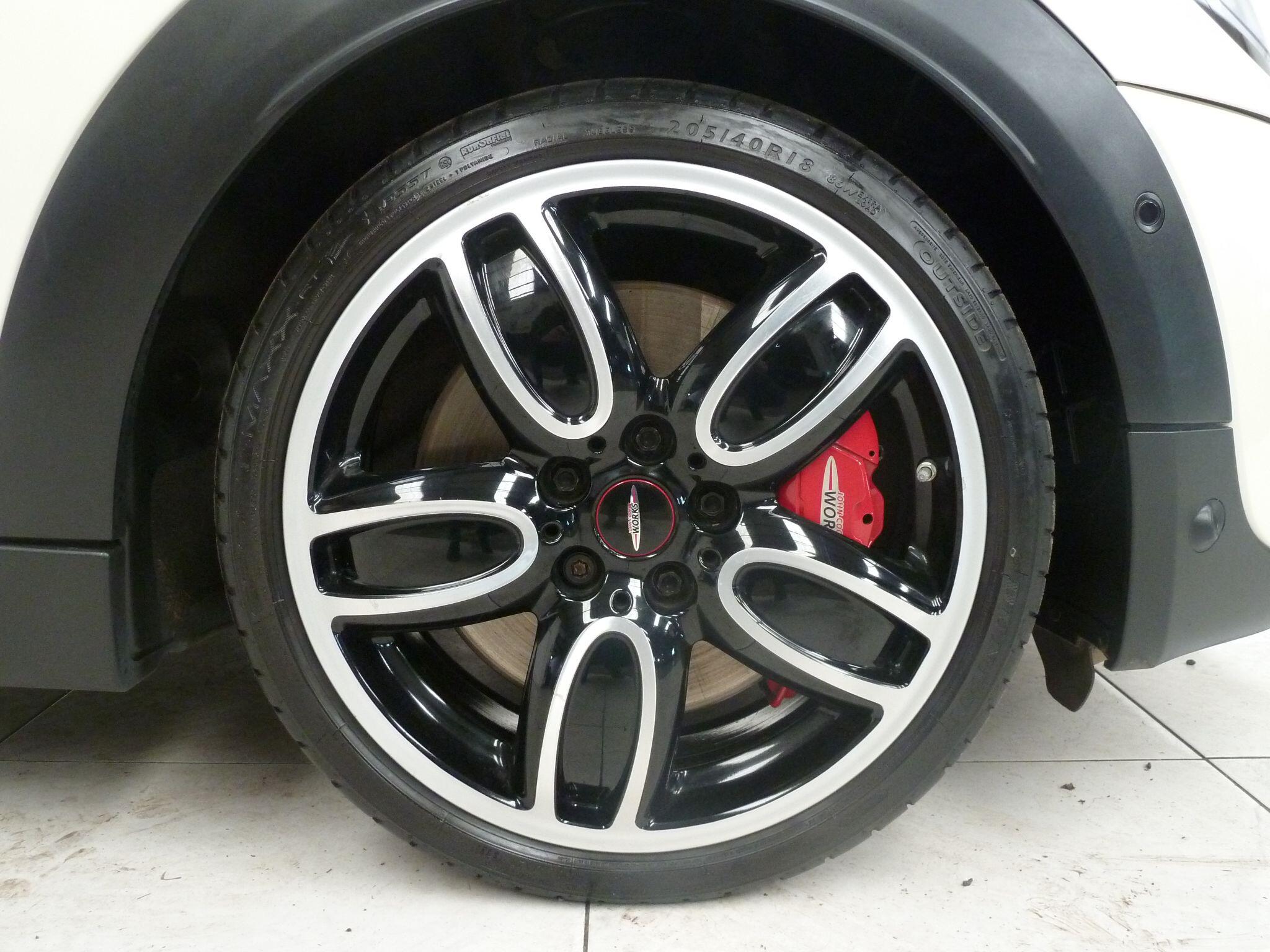 MINI Hatch 2.0 John Cooper Works  <br/><br/>HEAD UP + HARMAN + NAV + AUTO