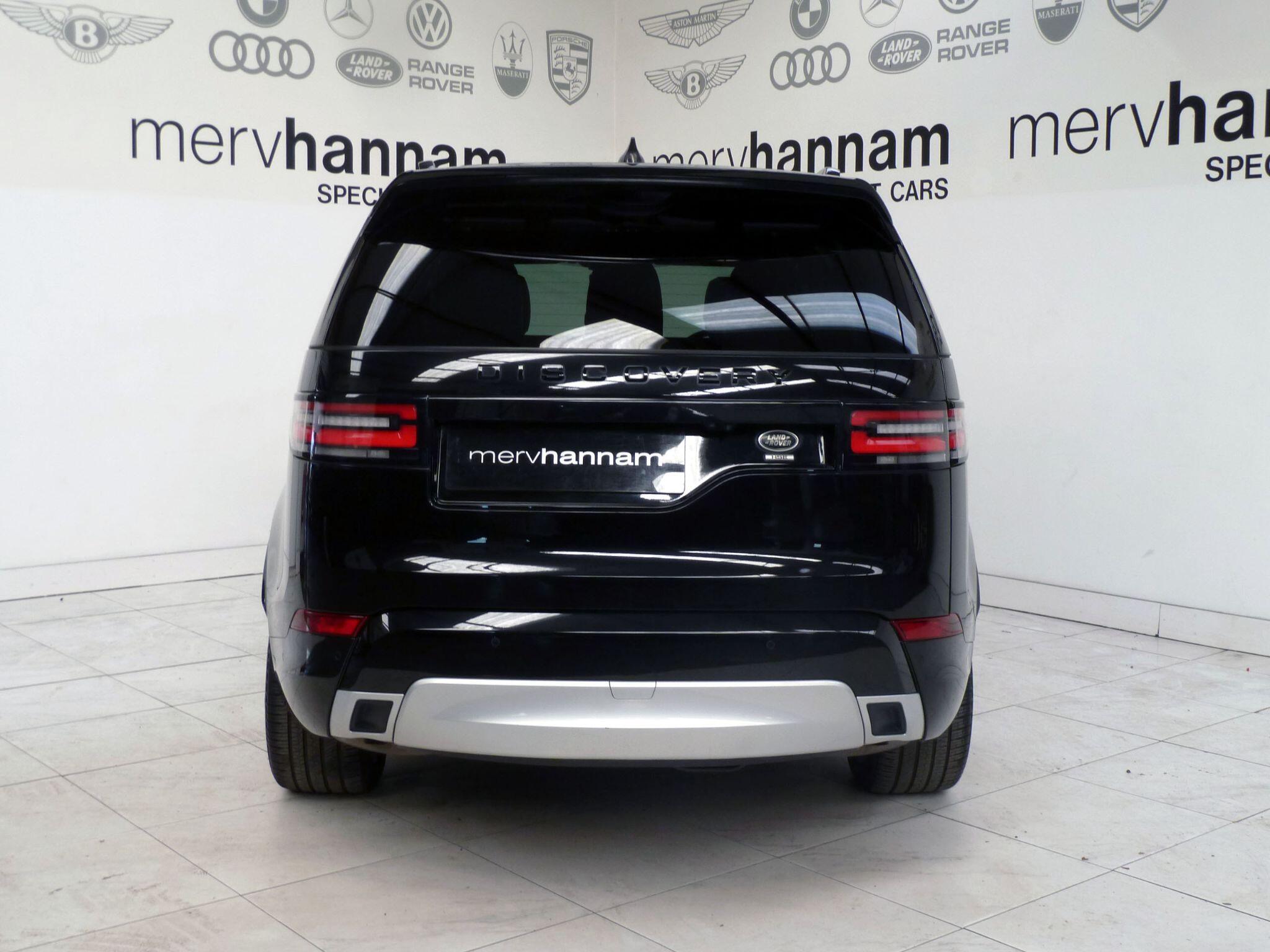 Land Rover Discovery 2.0 Si4 HSE GPF SUV  Petrol   (300 ps)<br/><br/>PAN ROOF + BLACK PACK