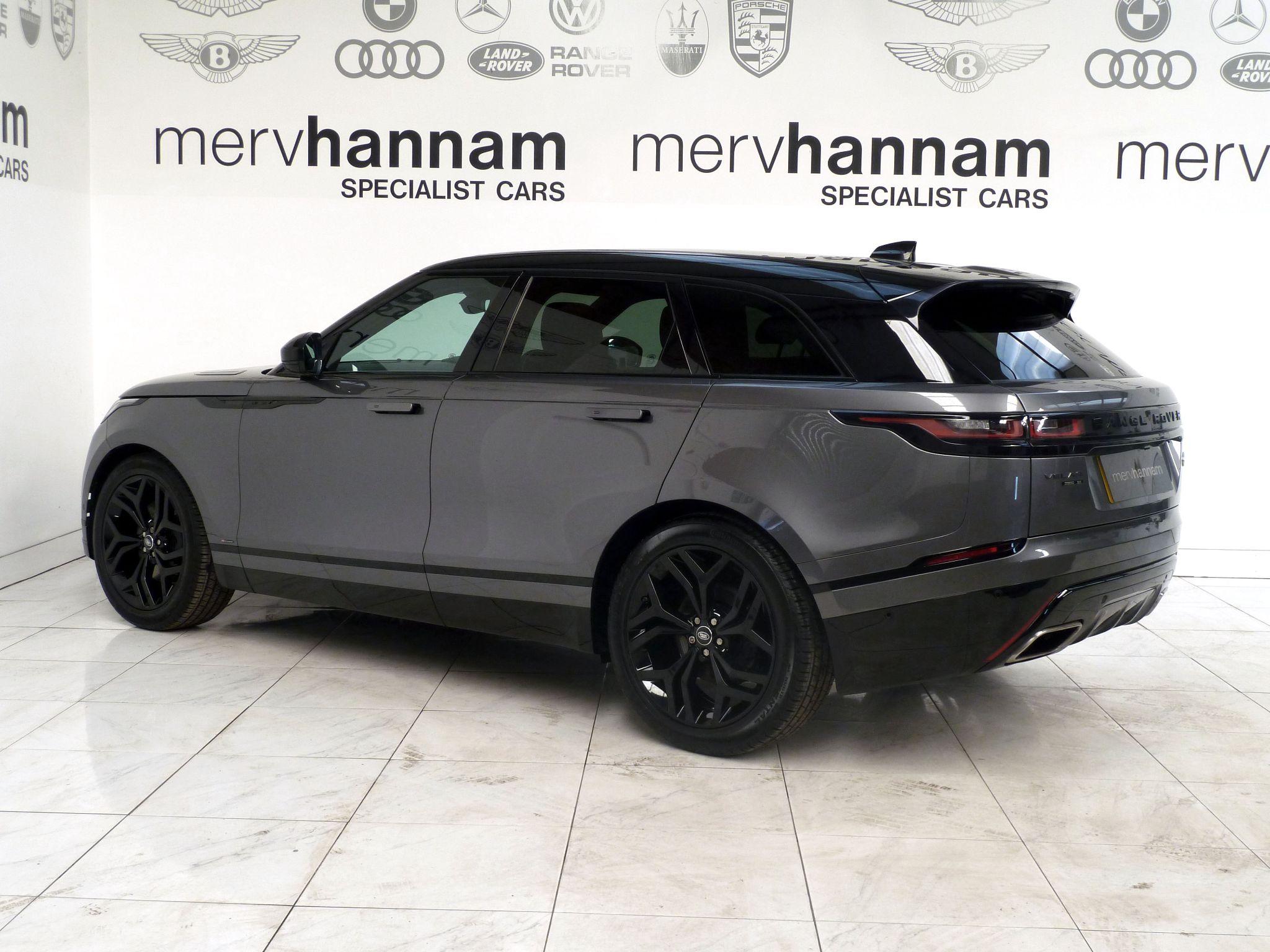 Land Rover Range Rover Velar 3.0  R-Dynamic SE   <br/><br/>PAN ROOF + BLACK PACK