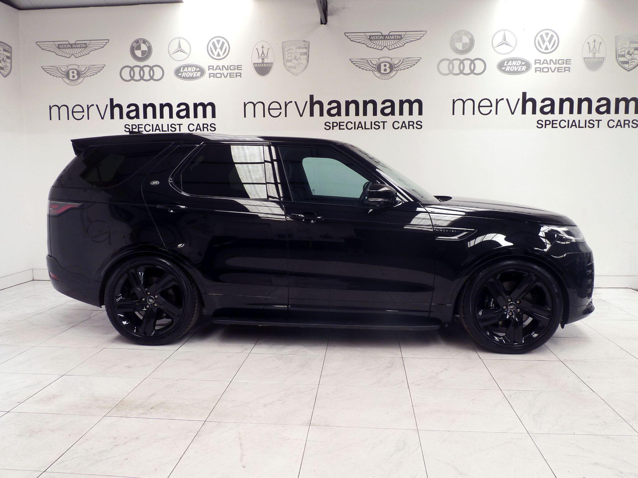 Land Rover Discovery 3.0 P360  Metropolitan Edition   <br/><br/>PAN ROOF + HUD + BLACK PACK
