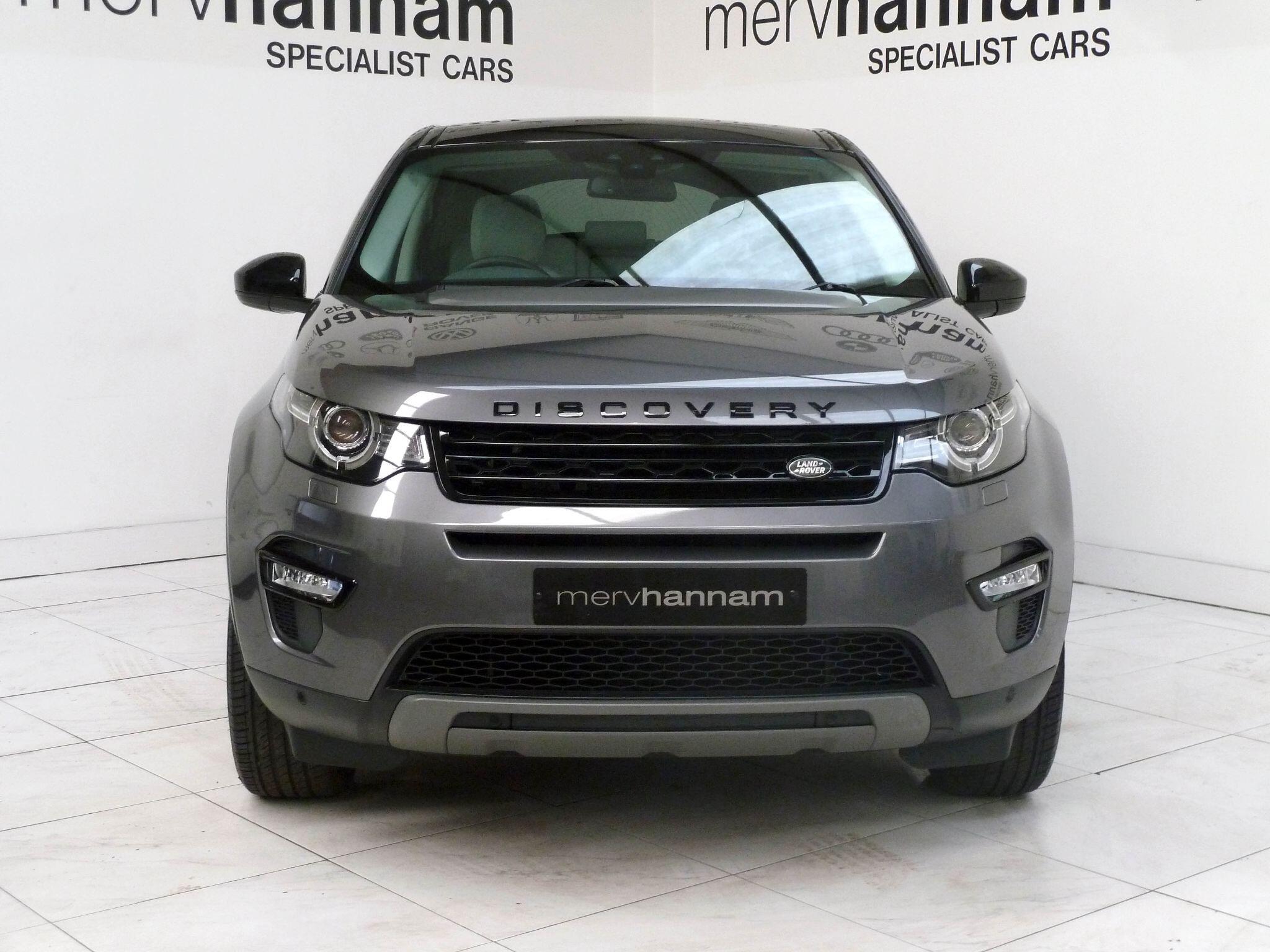 Land Rover Discovery Sport 2.0 TD4 HSE Black   <br/><br/>BLACK EXTERIOR PACK + PAN ROOF