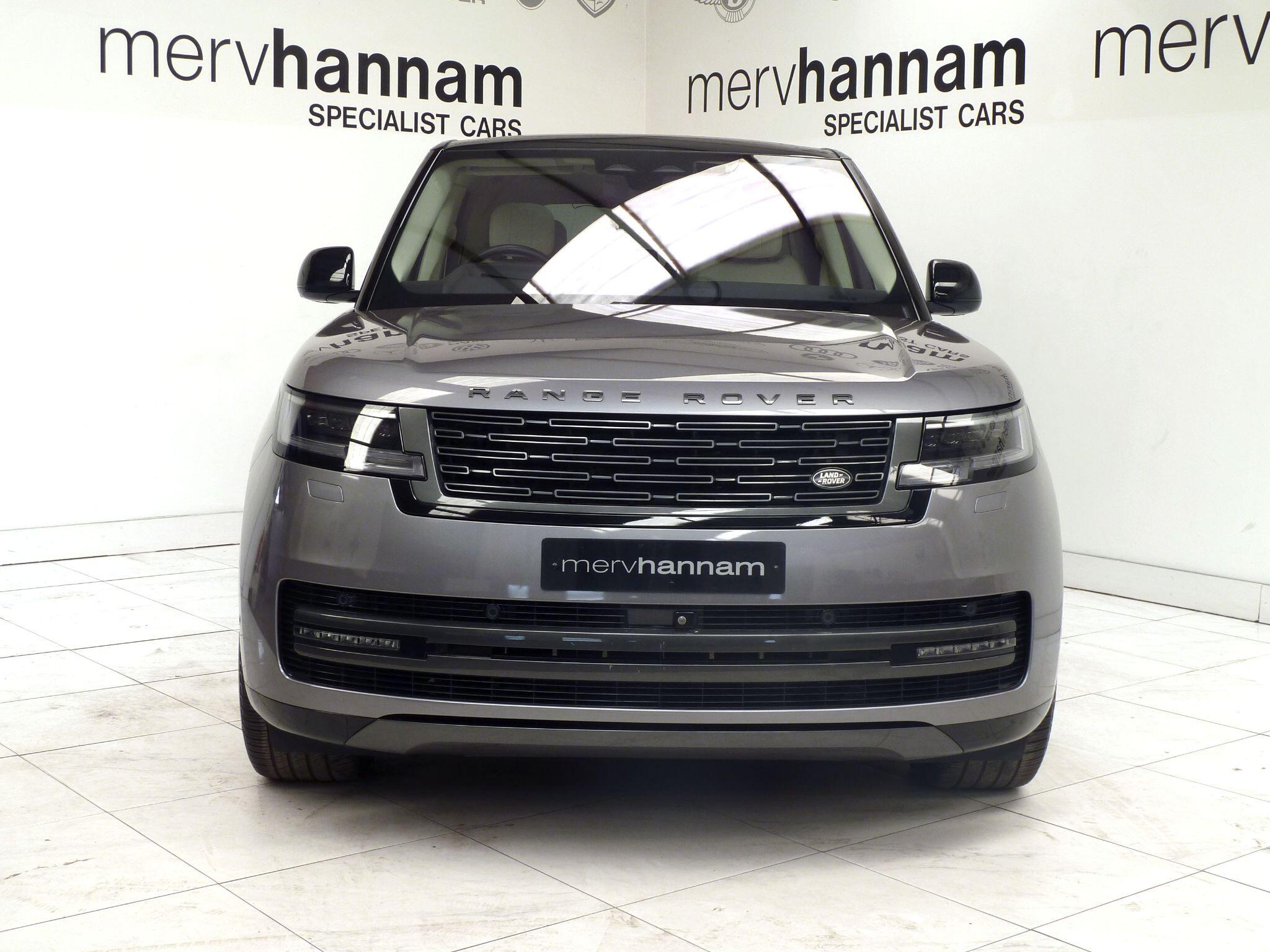 Land Rover Range Rover 3.0 P440e 38.2kWh Autobiography   <br/><br/>OPEN PAN ROOF + ELECTRIC STEPS