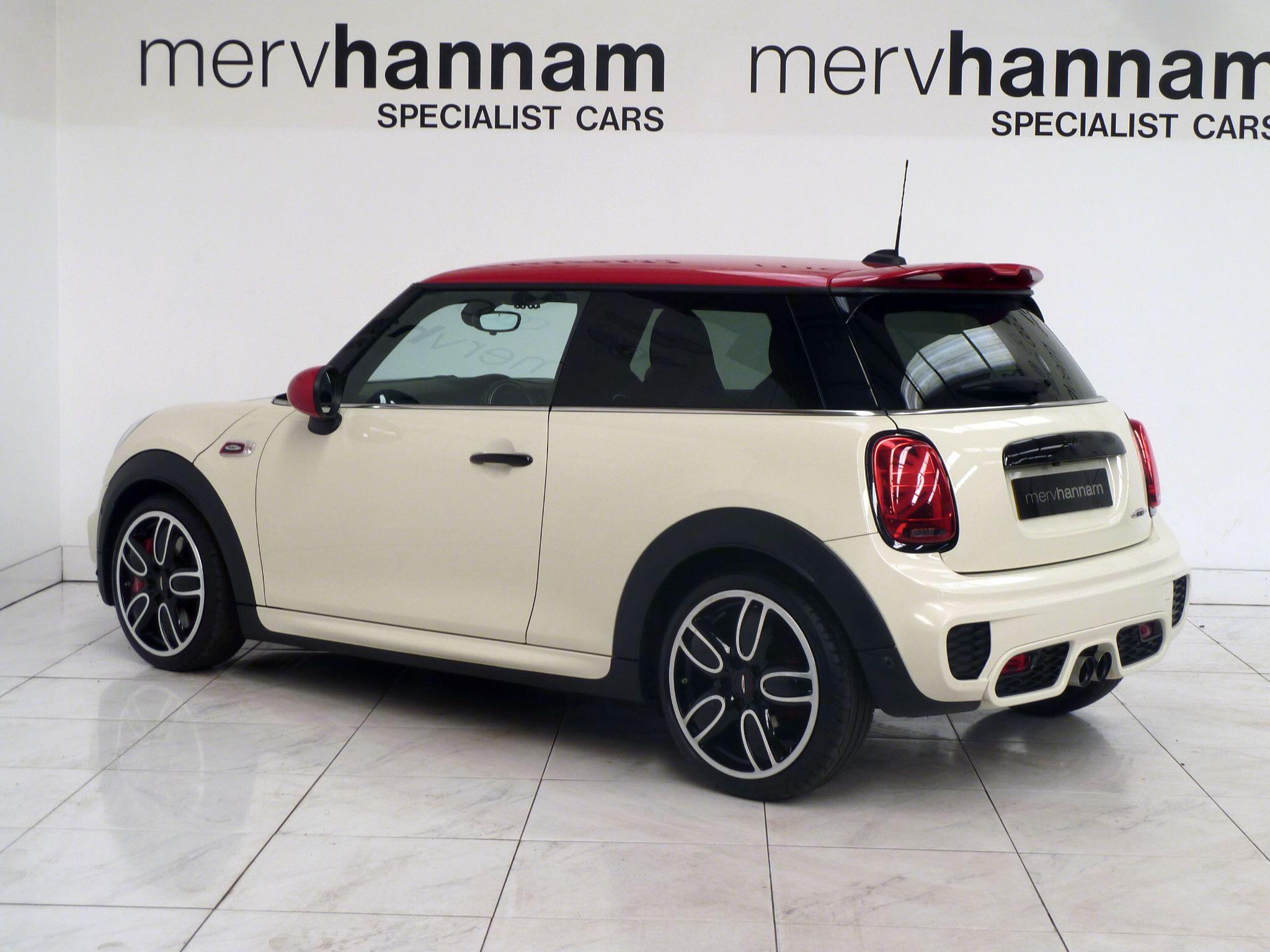 MINI Hatch 2.0 John Cooper Works  <br/><br/>HEAD UP + HARMAN + NAV + AUTO
