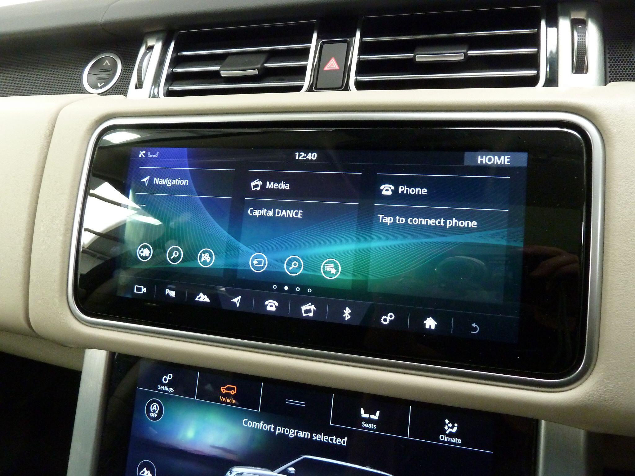 Land Rover Range Rover 3.0 SD V6 Vogue SUV  Diesel   (275 ps)<br/><br/>SVO EXTERIOR DESIGN PACK