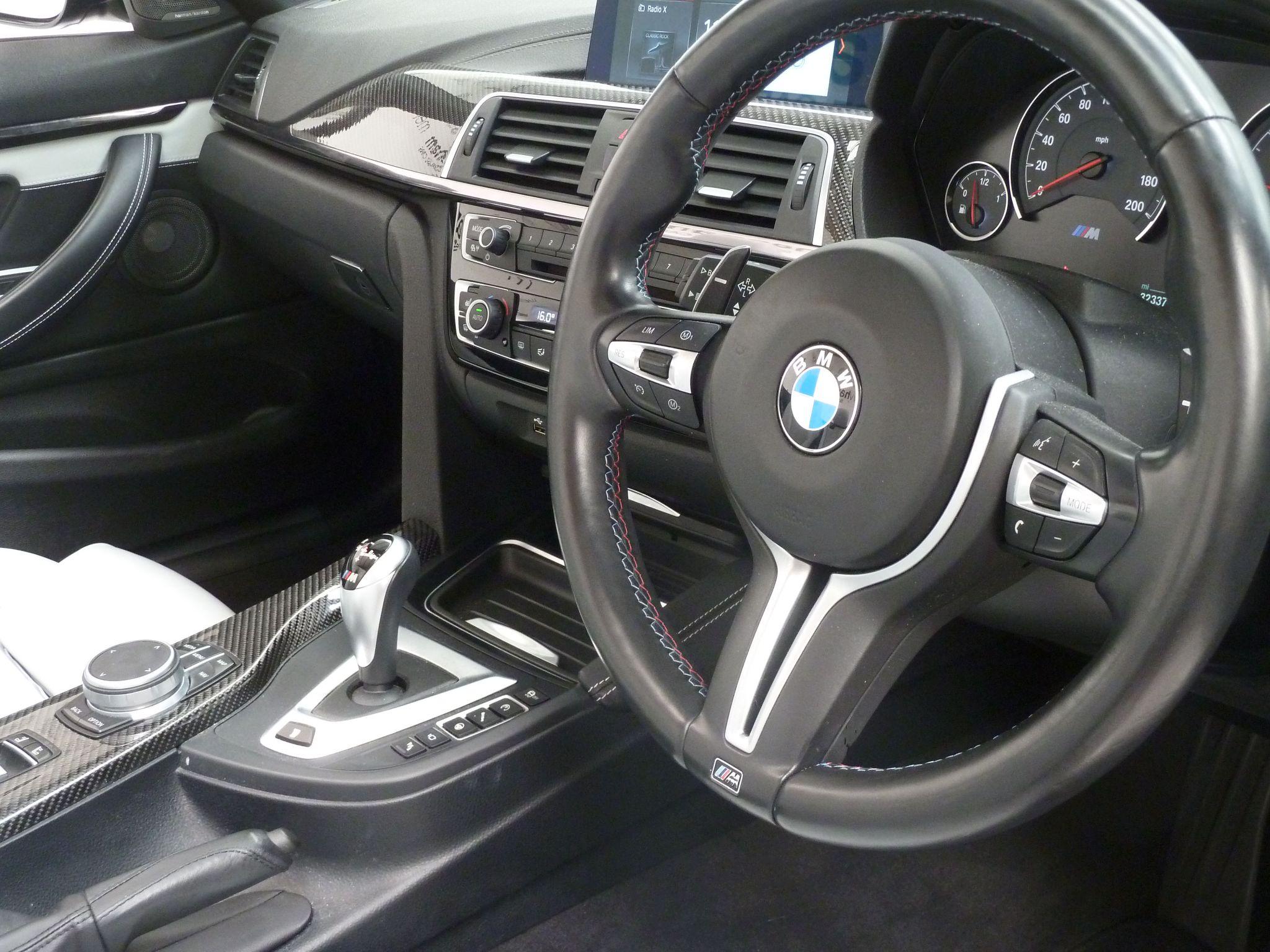 BMW M4 3.0 BiTurbo Competition DCT   <br/><br/>HUD + HK + REVERSE CAM