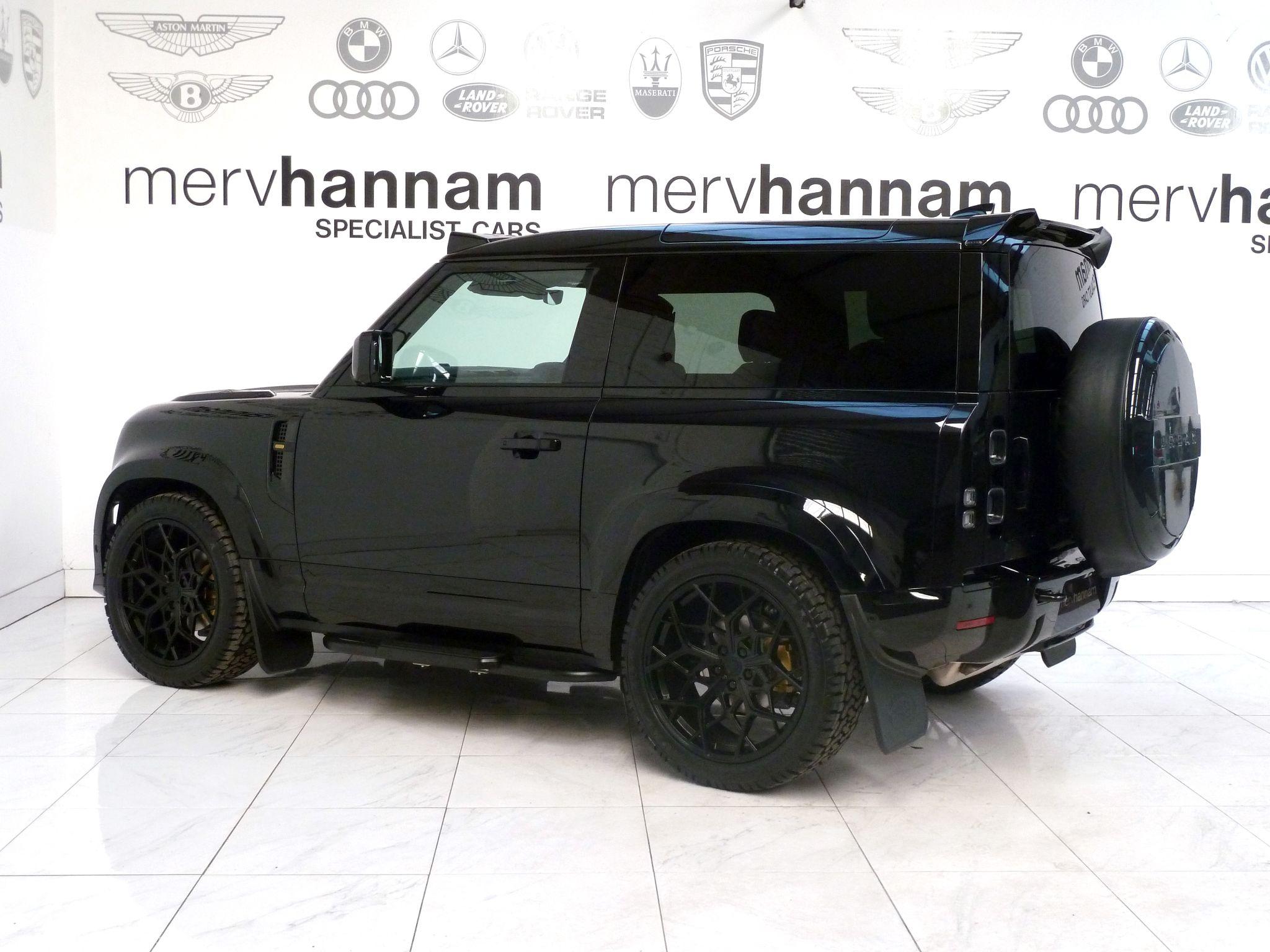 Land Rover Defender 90 3.0 D250  X-Dynamic HSE   <br/><br/>URBAN EXTERIOR PACK