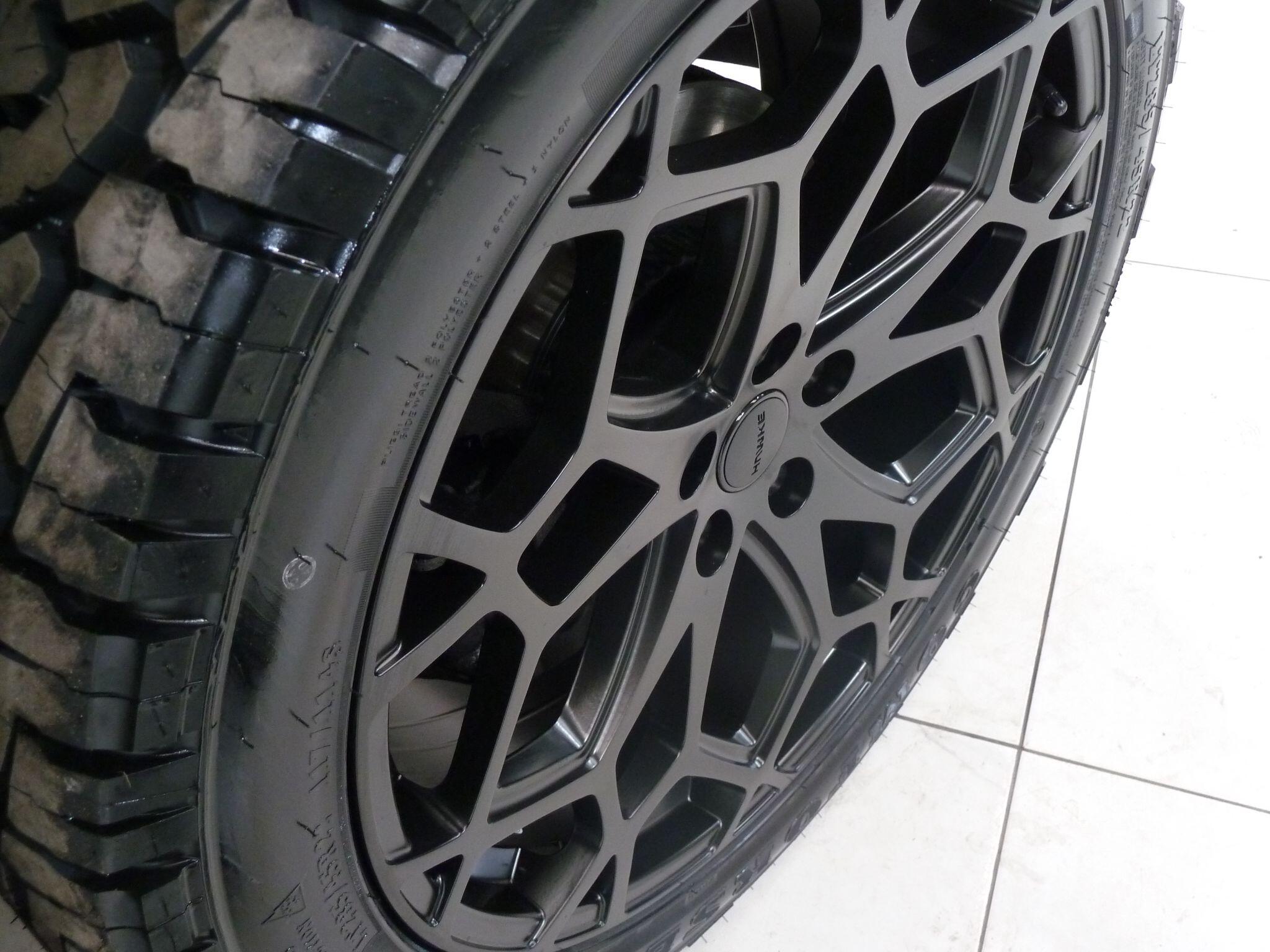 Land Rover Defender 90 3.0 D200  Hard Top SUV SWB   <br/><br/>HAWKE EDITION 37990 +VAT