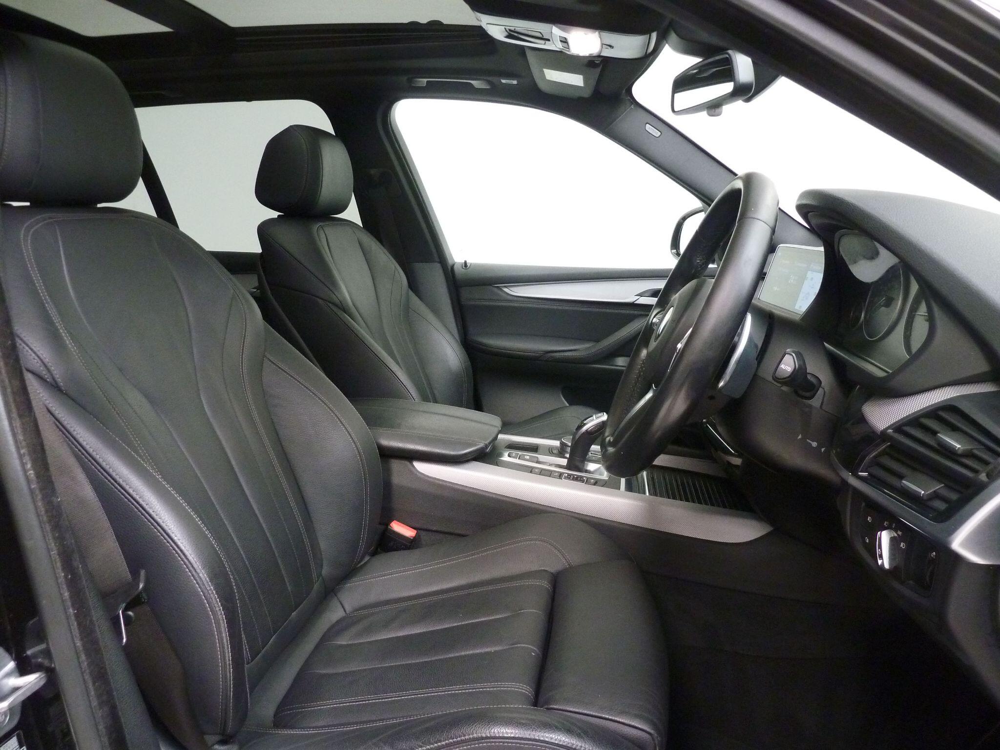 BMW X5 3.0 40d M SportxDrive   <br/><br/>BLACK PACK +PAN ROOF +7 SEATS