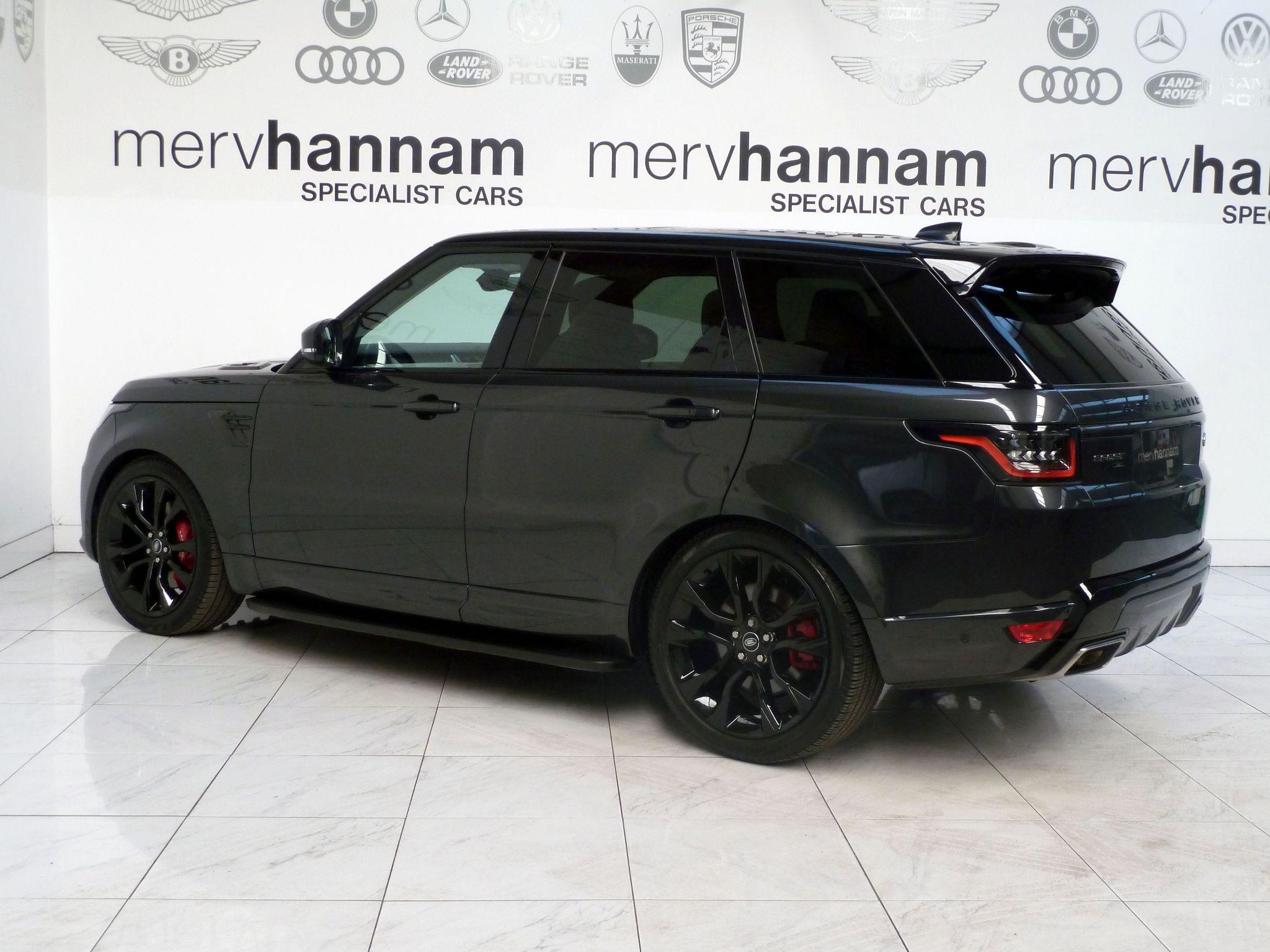 Land Rover Range Rover Sport 3.0 P400  HST   <br/><br/>PAN ROOF + CARBON PACK + STEPS