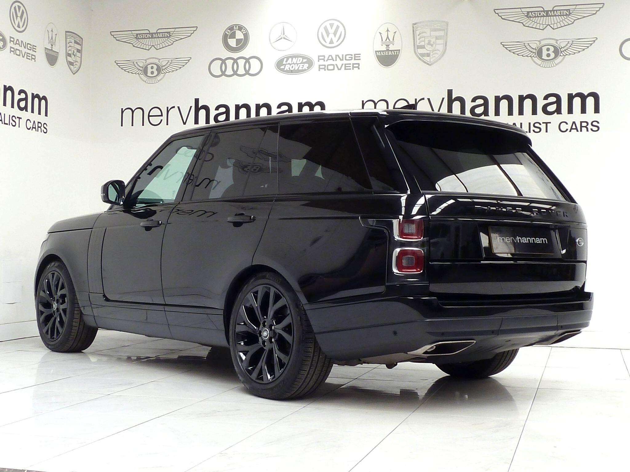 Land Rover Range Rover 2.0 P400e  Vogue   <br/><br/>PAN ROOF + BLACK PACK