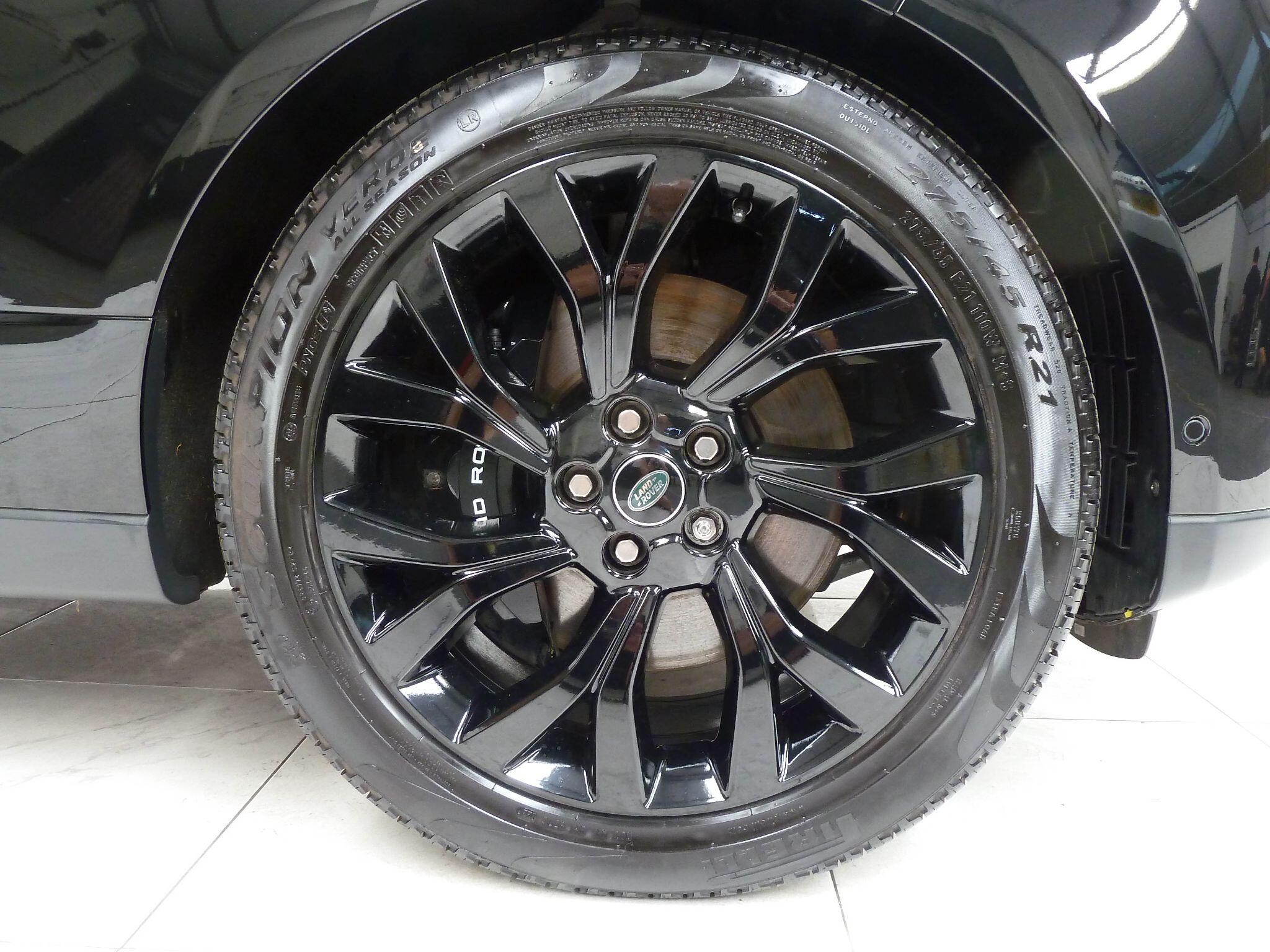 Land Rover Range Rover 2.0 P400e  Vogue   <br/><br/>PAN ROOF + BLACK PACK