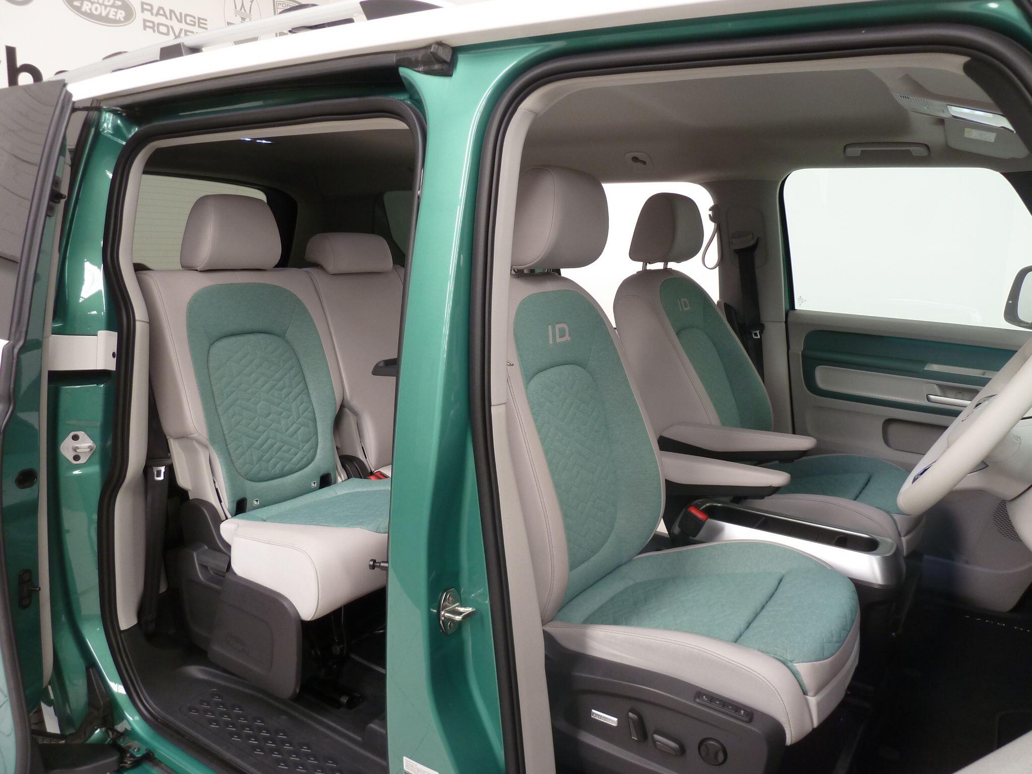 Volkswagen ID. Buzz Pro 77kWh 1ST Edition<br/><br/>MASSAGE SEATS + INFO PACK PLUS