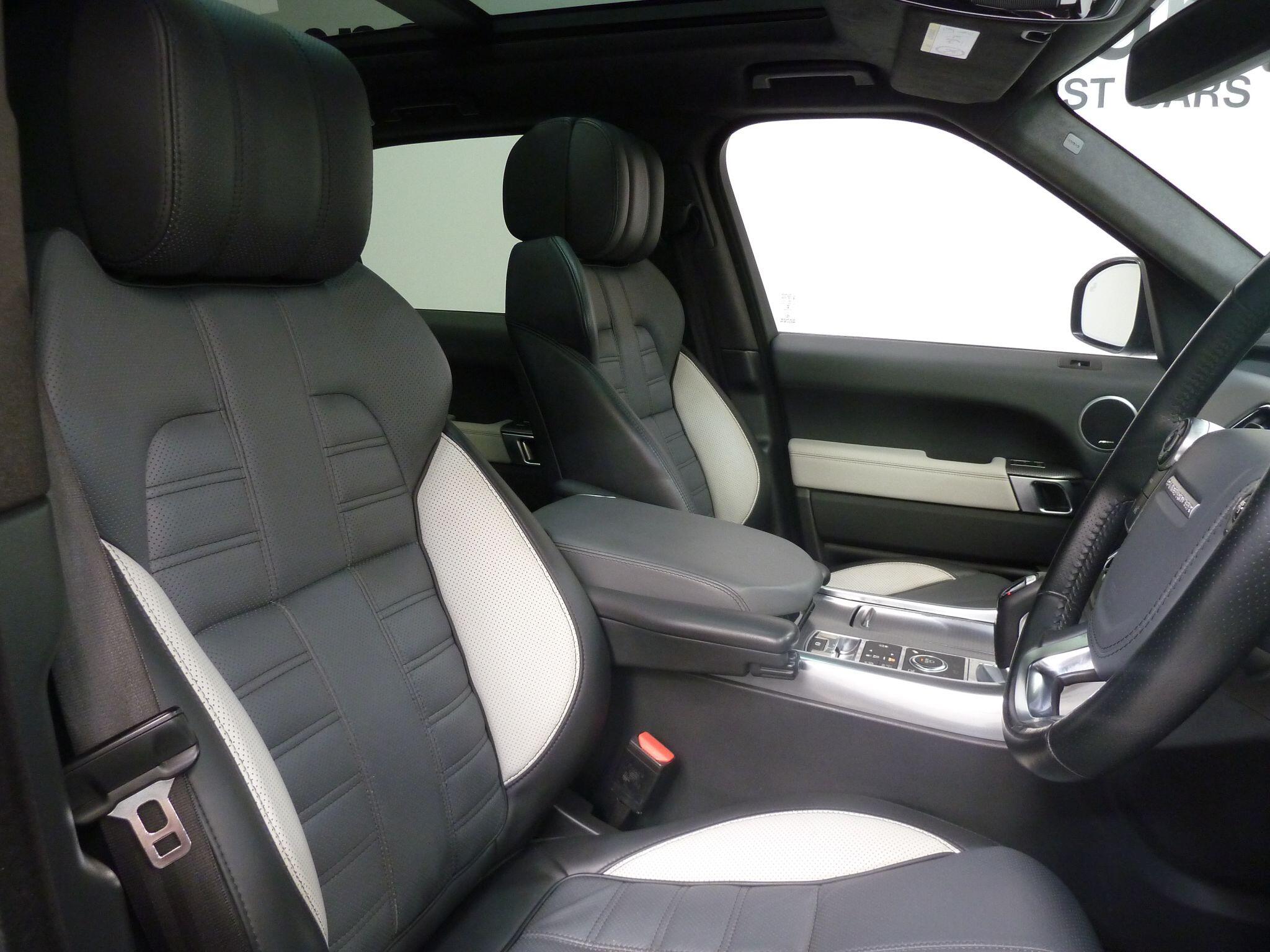Land Rover Range Rover Sport 3.0 SD V6 Autobiography Dynamic   <br/><br/>PAN ROOF + REAR ENTERTAINMENT