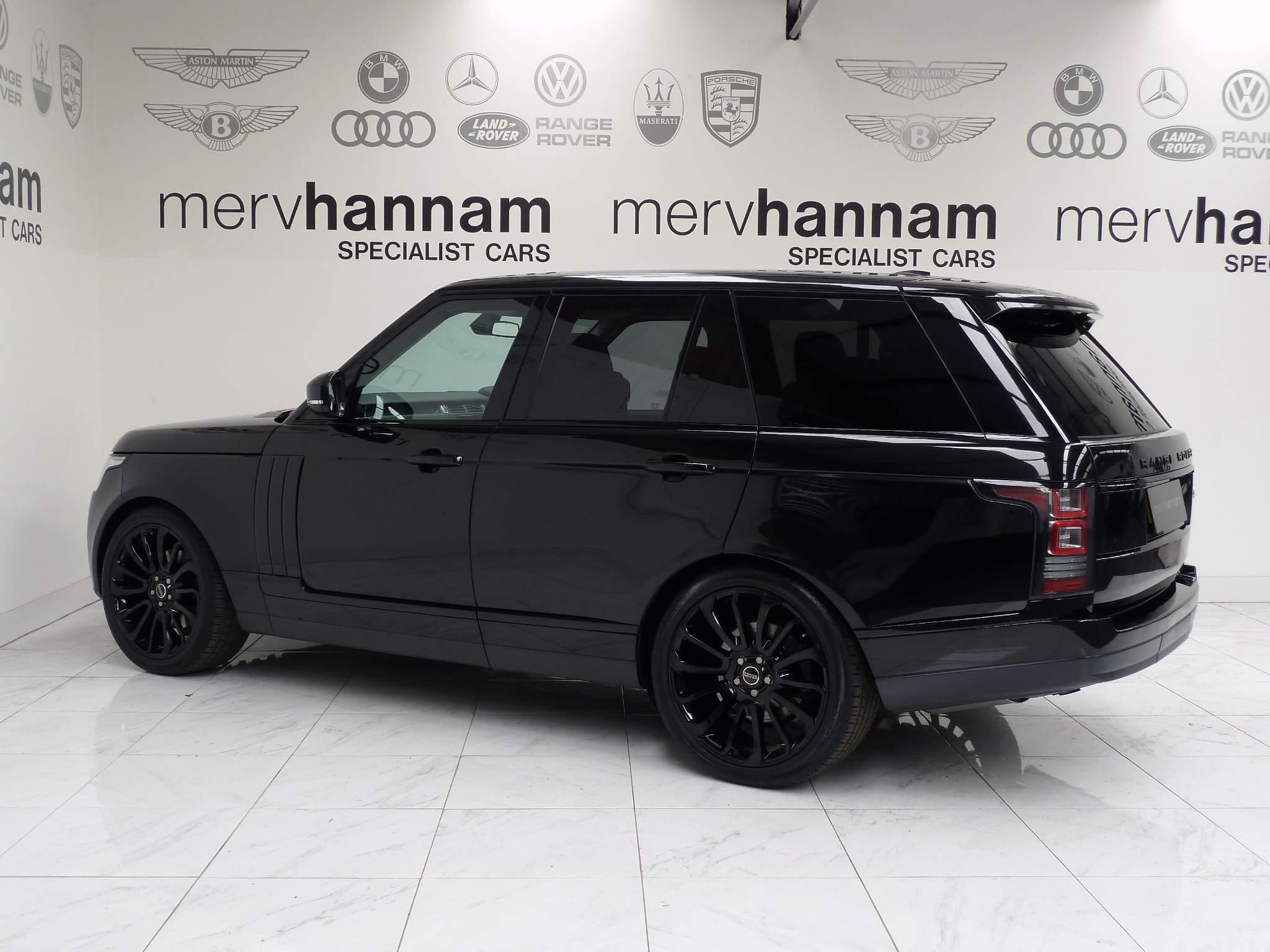 Land Rover Range Rover 3.0 TD V6 Vogue   <br/><br/>PAN ROOF + BLACK PACK + TV