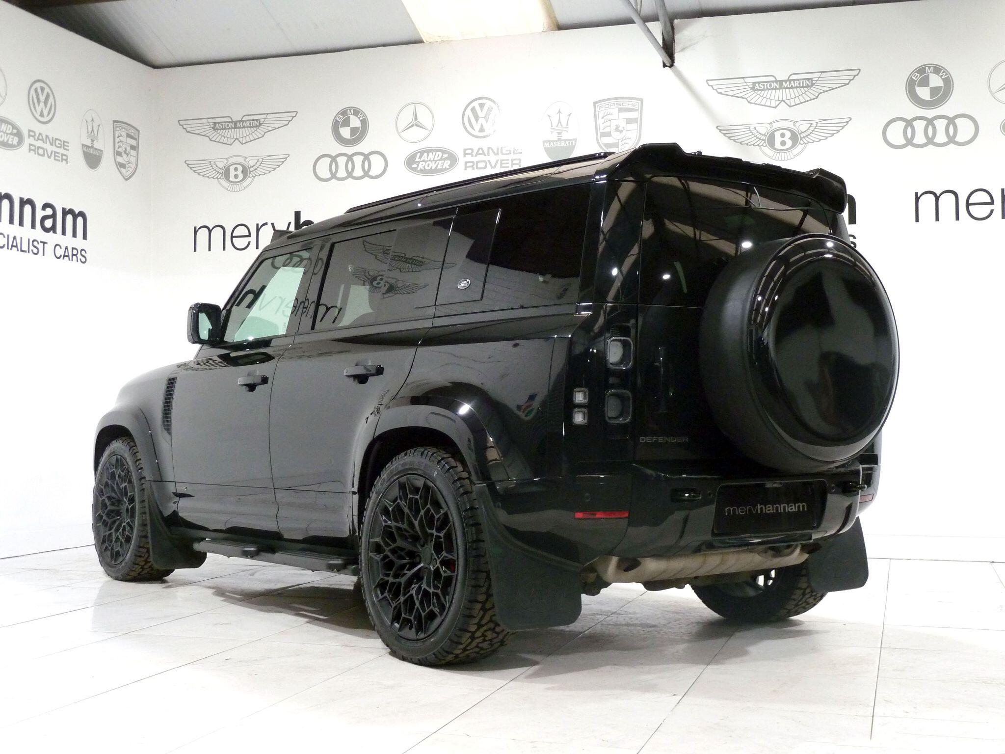 Land Rover Defender 110 3.0 P400  X SUV  Petrol   (400 ps)<br/><br/>DEFENDER-X HAWKE EDITION