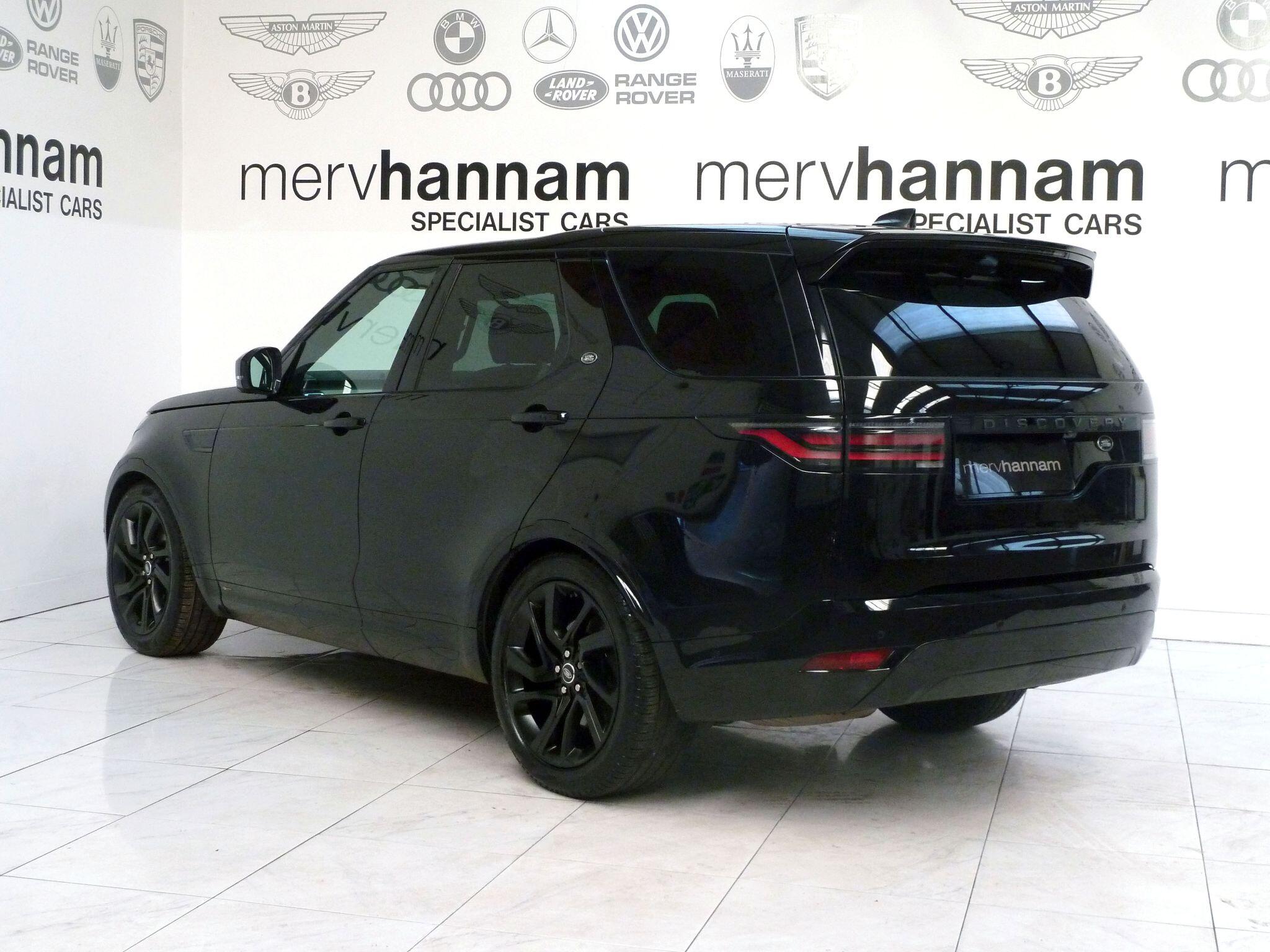 Land Rover Discovery 3.0 D250  R-Dynamic S   <br/><br/>BLACK EXTERIOR PACKAGE