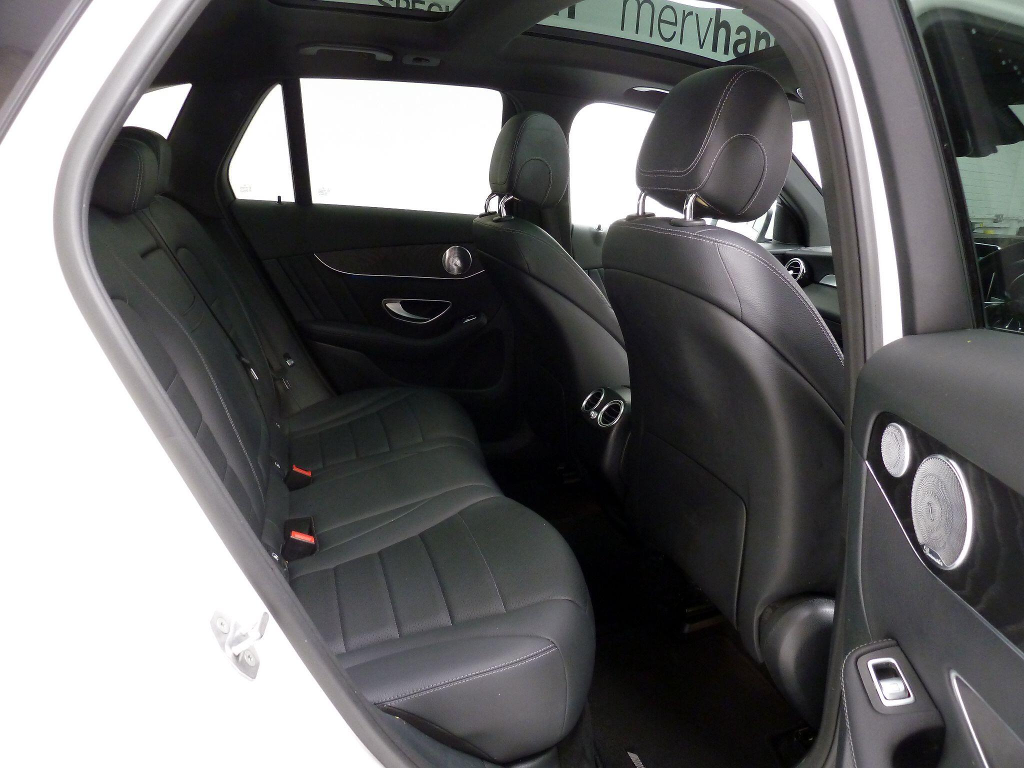 Mercedes-Benz GLC 2.0 GLC250 AMG Line (Premium Plus) +    <br/><br/>PAN ROOF + NIGHT PACKAGE