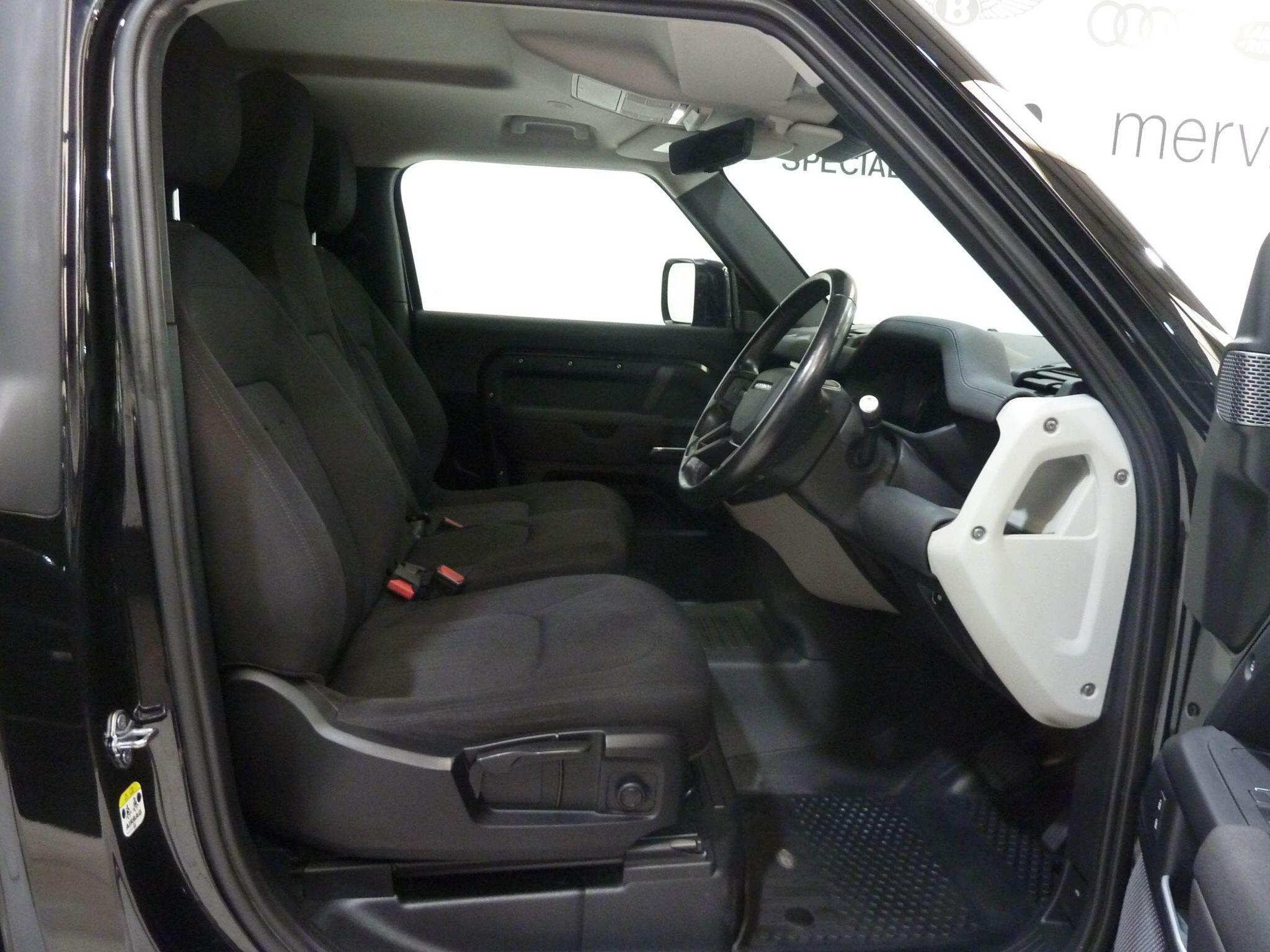 Land Rover Defender 90 3.0 D200  Hard Top SUV SWB   <br/><br/>HAWKE EDITION 37990 +VAT