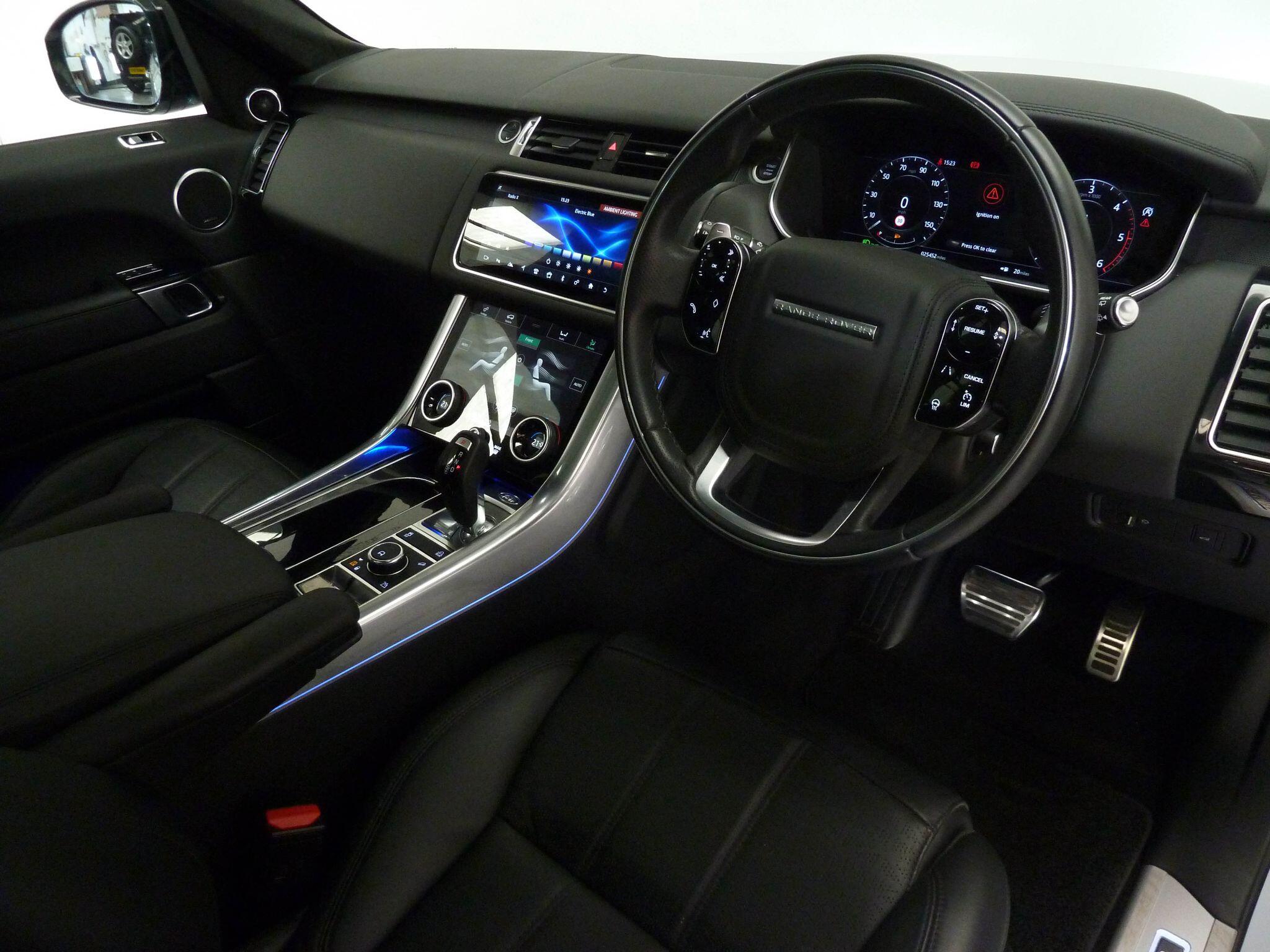 Land Rover Range Rover Sport 3.0   Autobiography Dynamic   <br/><br/>PAN ROOF + BLACK PACK + STEPS