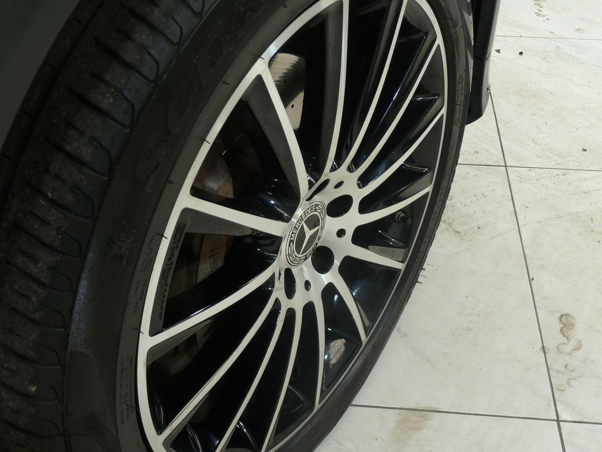 Mercedes-Benz GLC 2.0 GLC250 AMG Line (Premium Plus) +    <br/><br/>PAN ROOF + NIGHT PACKAGE