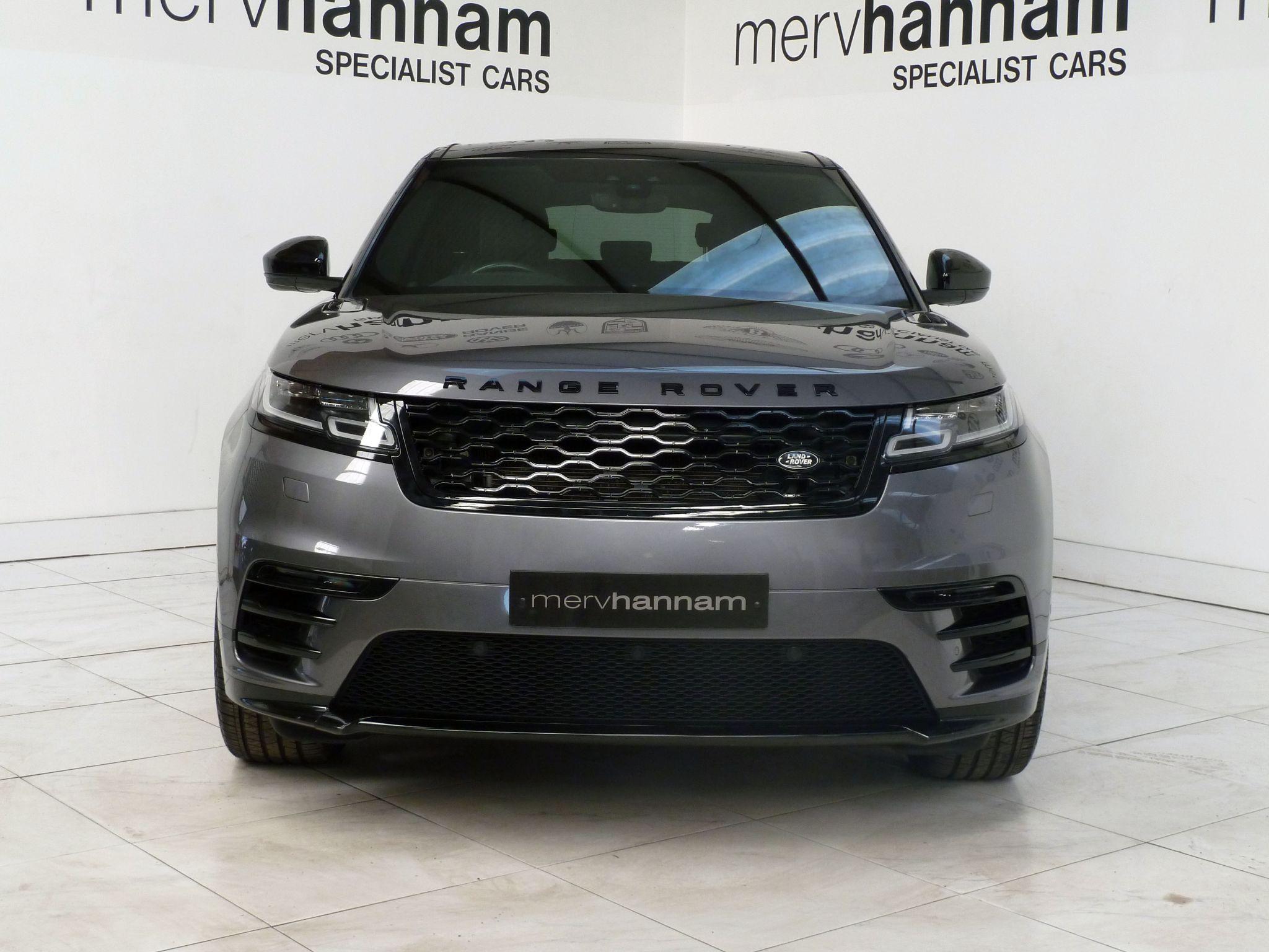 Land Rover Range Rover Velar 3.0  R-Dynamic SE   <br/><br/>PAN ROOF + BLACK PACK