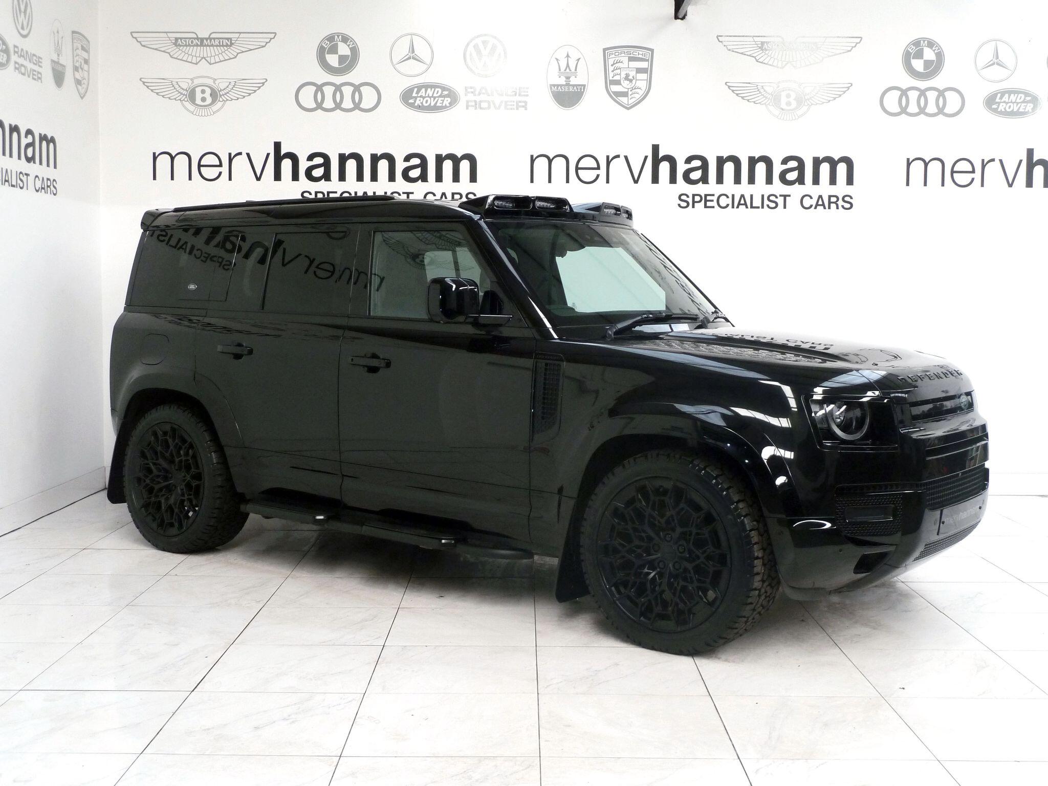 Land Rover Defender 110 3.0 D250  X-Dynamic SE   <br/><br/>HAWKE BLACK EDITION 110