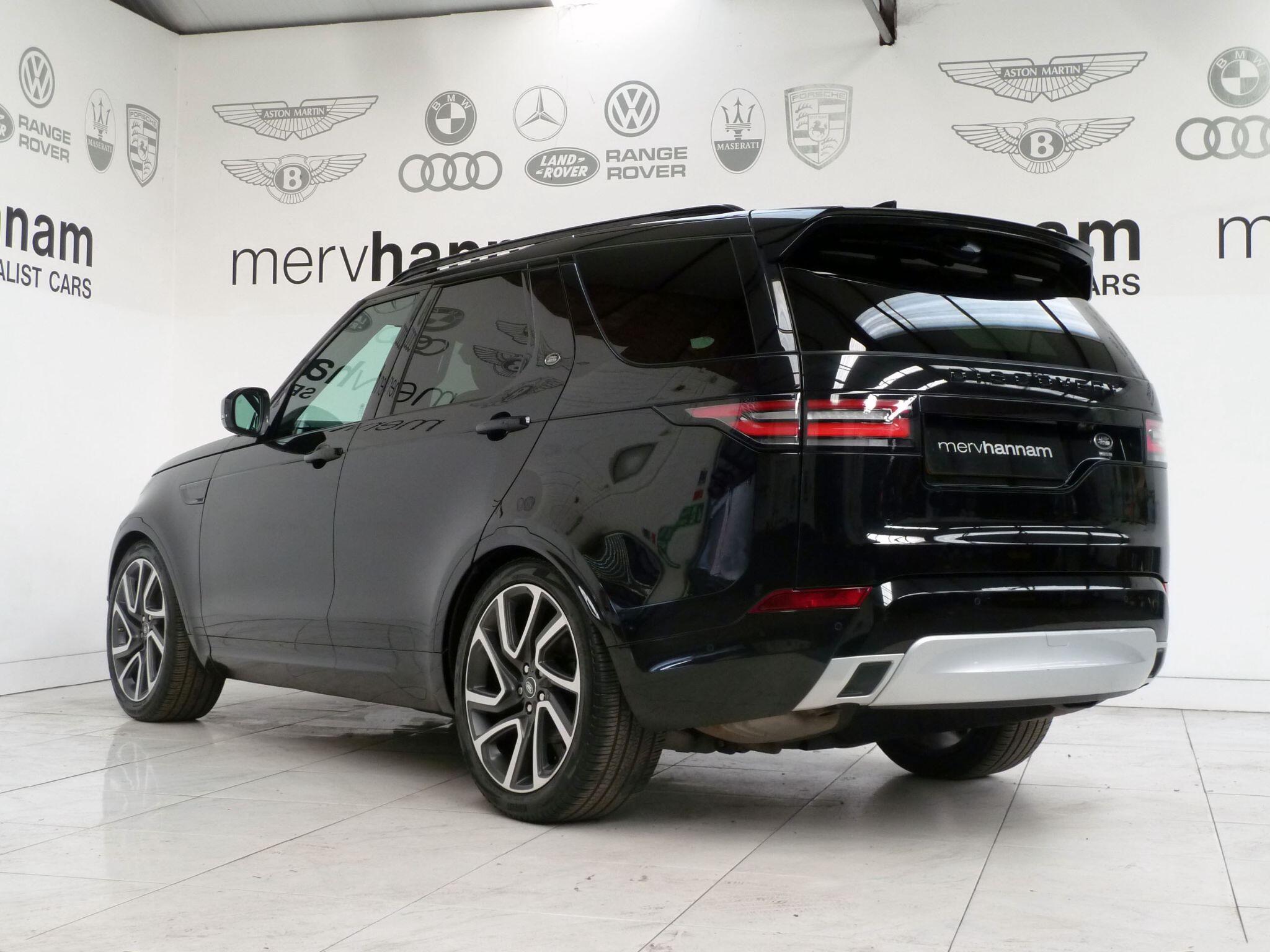 Land Rover Discovery 2.0 Si4 HSE GPF SUV  Petrol   (300 ps)<br/><br/>PAN ROOF + BLACK PACK