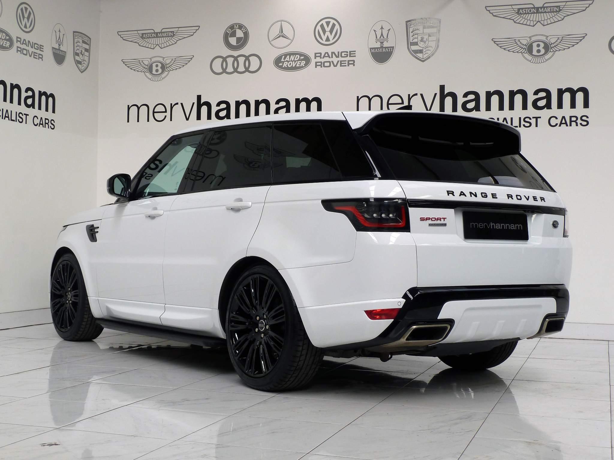 Land Rover Range Rover Sport 3.0 SD V6 HSE   <br/><br/>AUTOBIOGRAPHY DESIGN PACKAGE