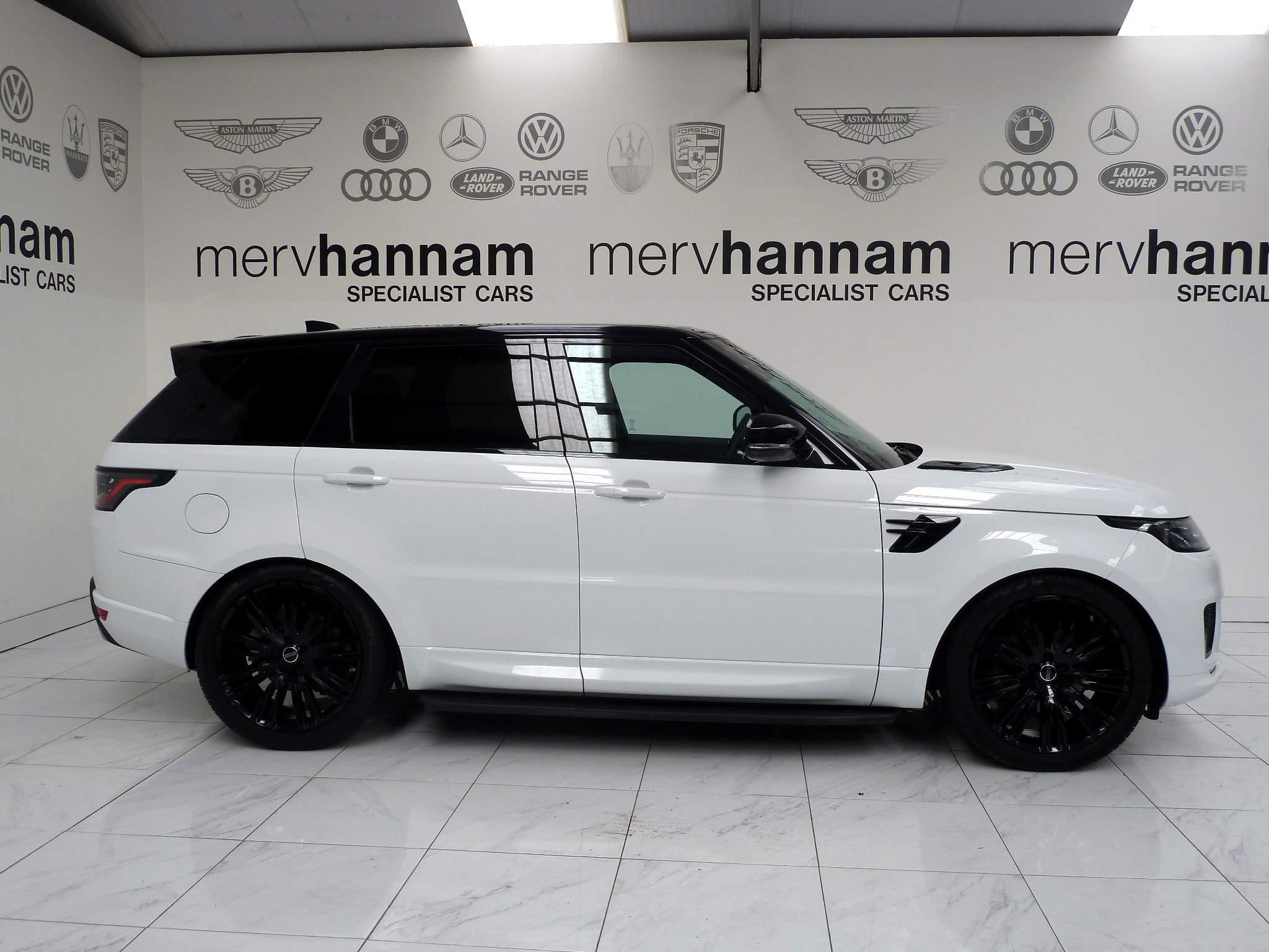 Land Rover Range Rover Sport 3.0 SD V6 HSE Dynamic   <br/><br/>AUTOBIOGRAPHY DESIGN PACKAGE