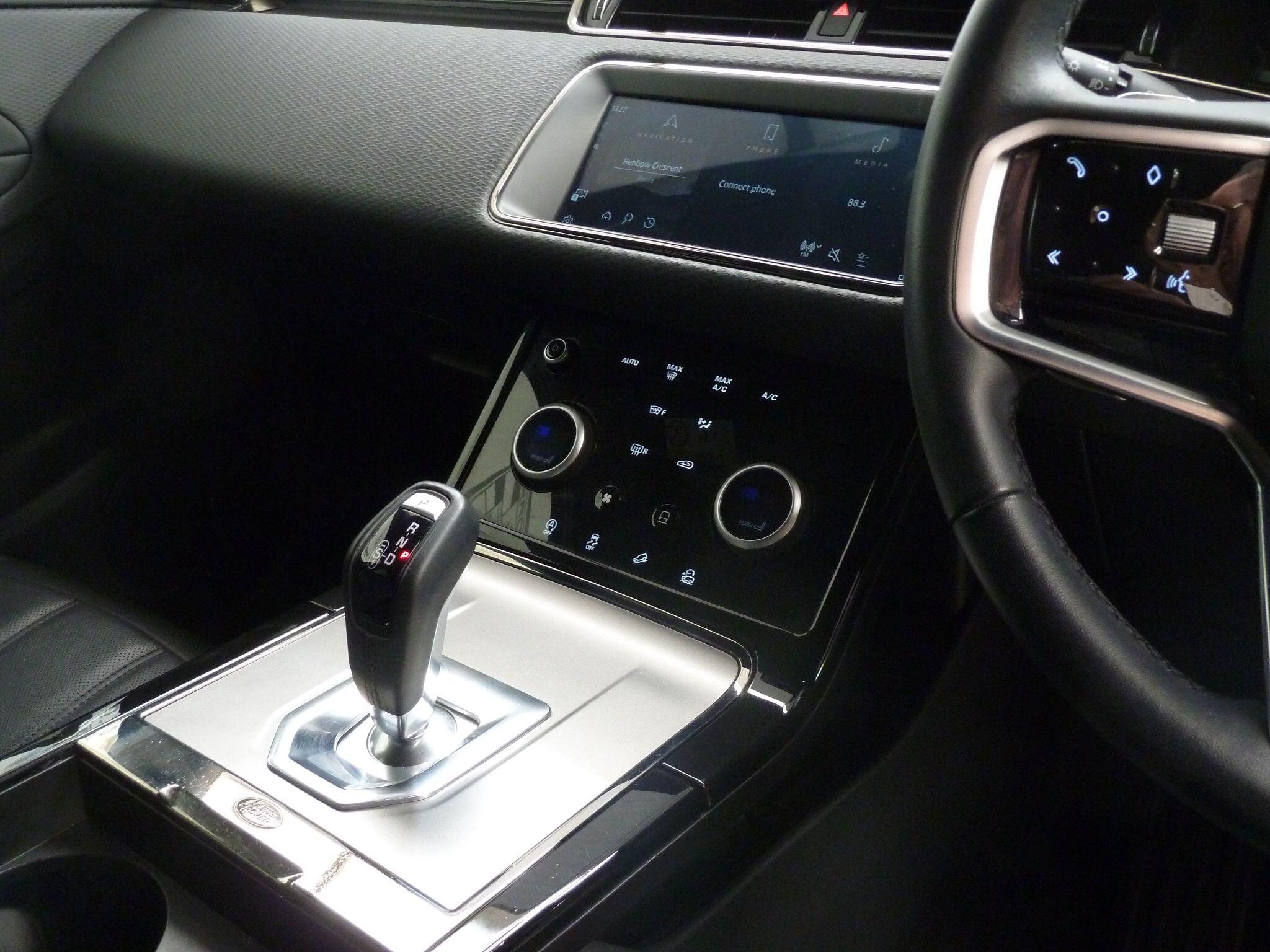 Land Rover Range Rover Evoque 2.0 D165  R-Dynamic S   <br/><br/>BLACK STYLING PACKAGE