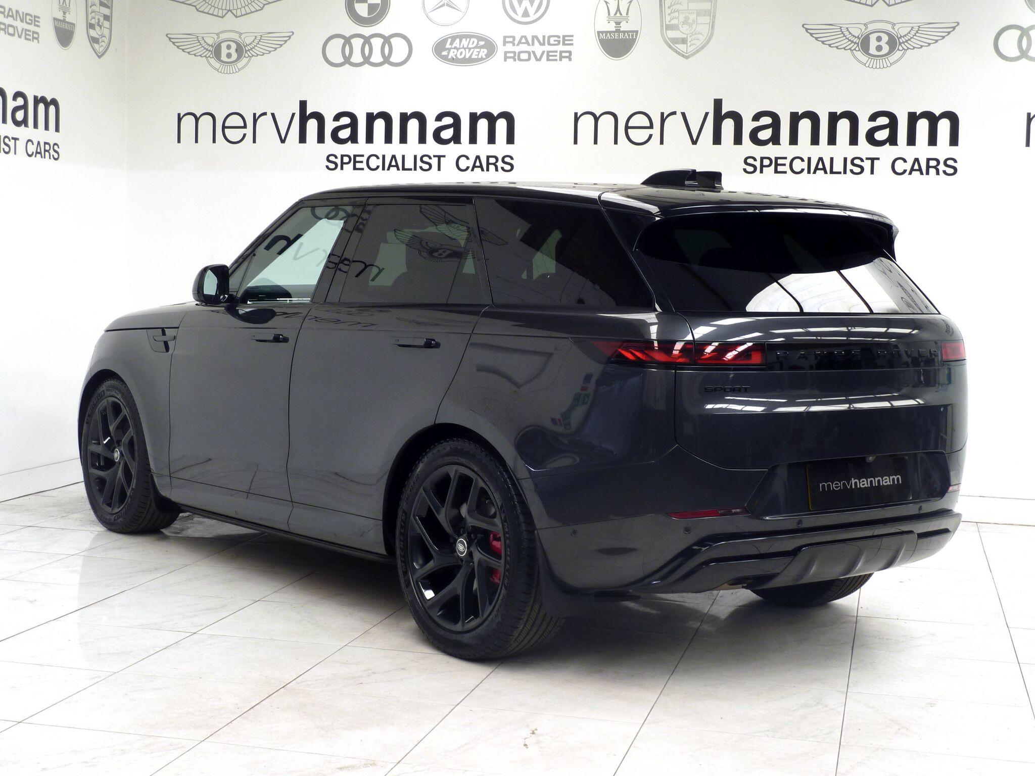 Land Rover Range Rover Sport 3.0 D250  Edition   <br/><br/>PAN ROOF + BLACK PACK + STEPS