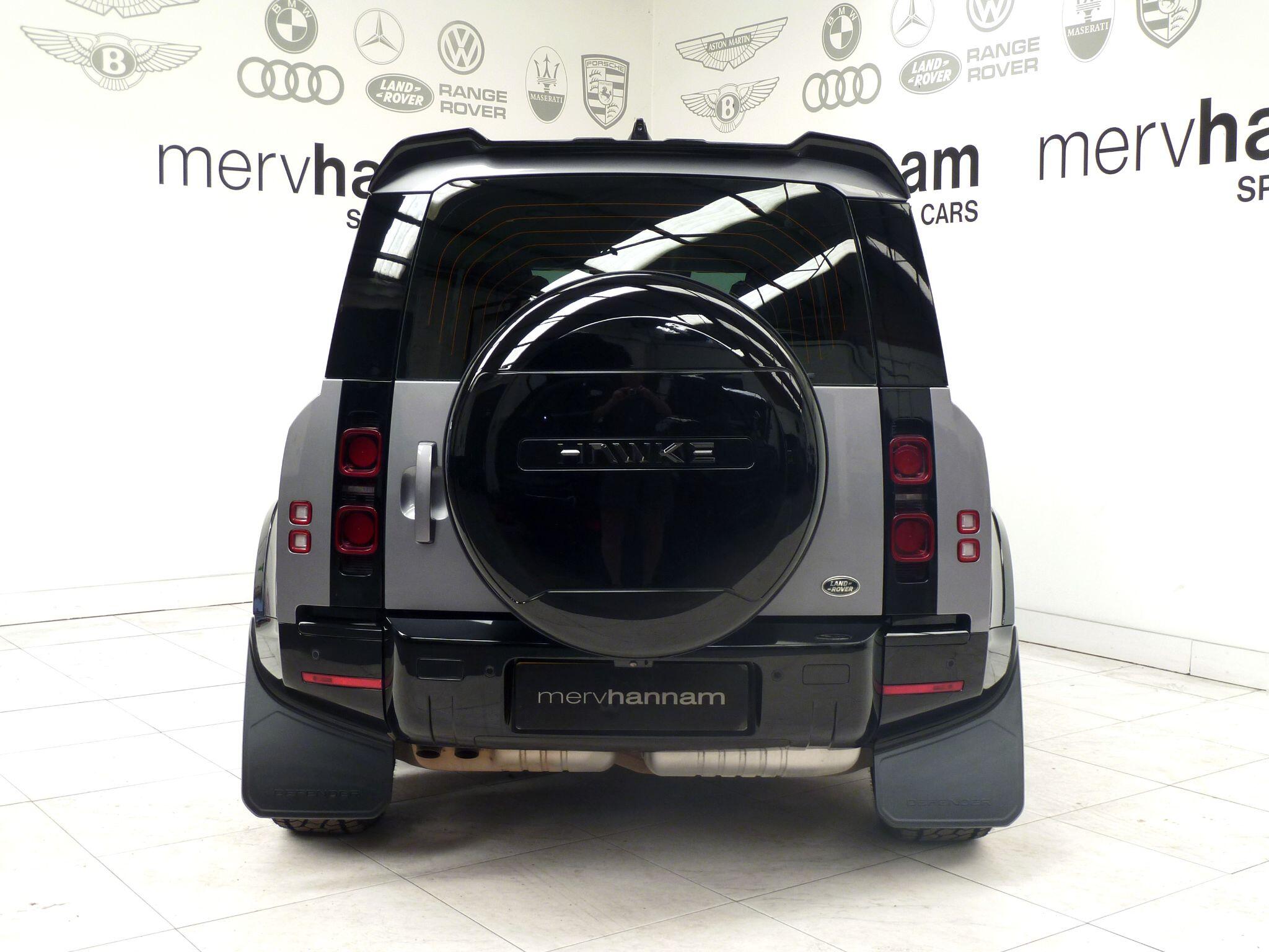 Land Rover Defender 110 3.0 D250  SE   <br/><br/>HAWKE EIGER EDITION