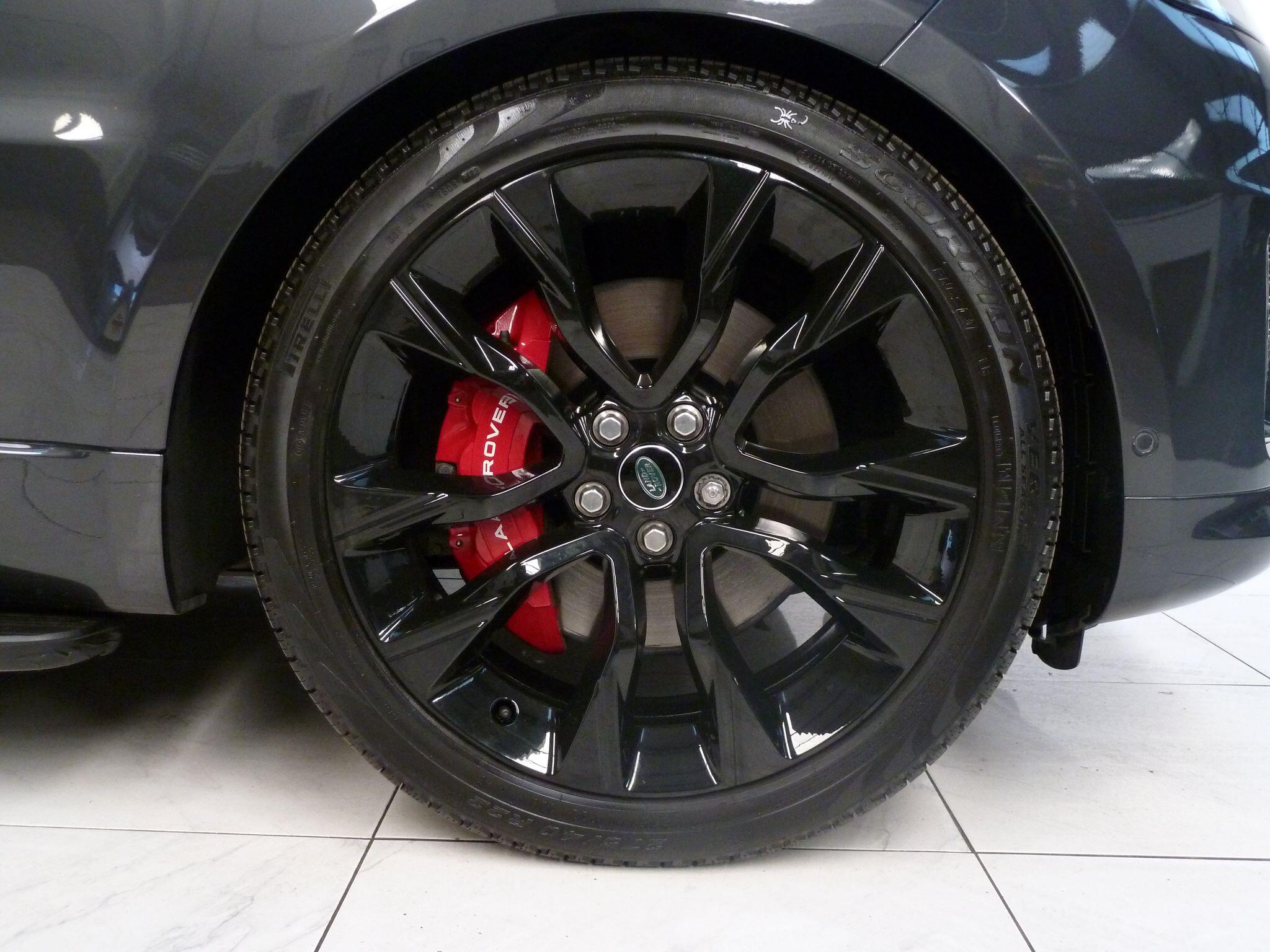 Land Rover Range Rover Sport 3.0 D350  HST SUV  Diesel   (350 ps)<br/><br/>PAN ROOF +CARBON PACK +350BHP