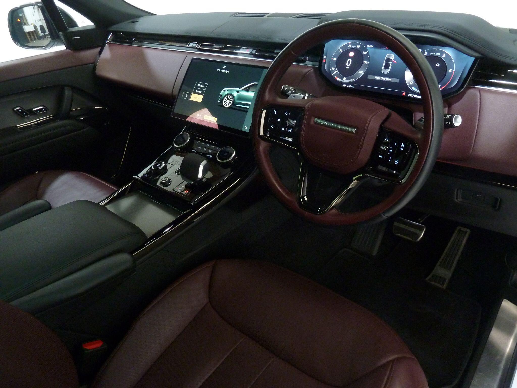 Land Rover Range Rover Sport 3.0   Dynamic SE   <br/><br/>PAN ROOF + BLACK DESIGN PACK