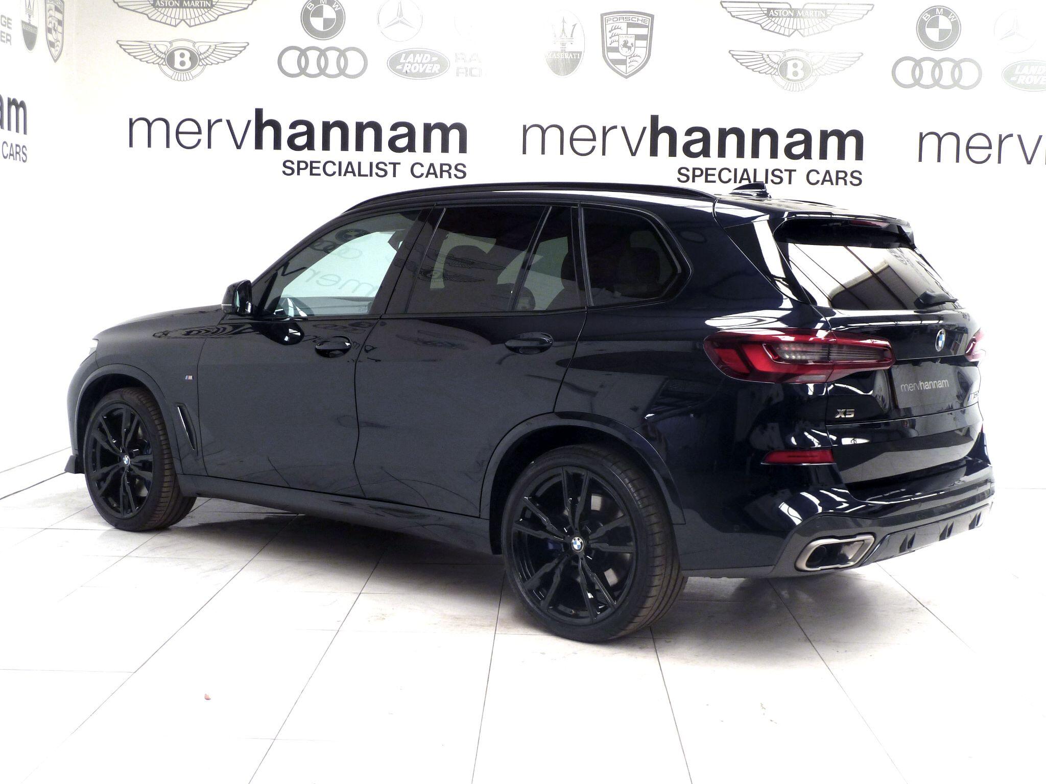 BMW X5 3.0 M50dxDrive   <br/><br/>BMW PERFORMANCE BLACK PACKAGE