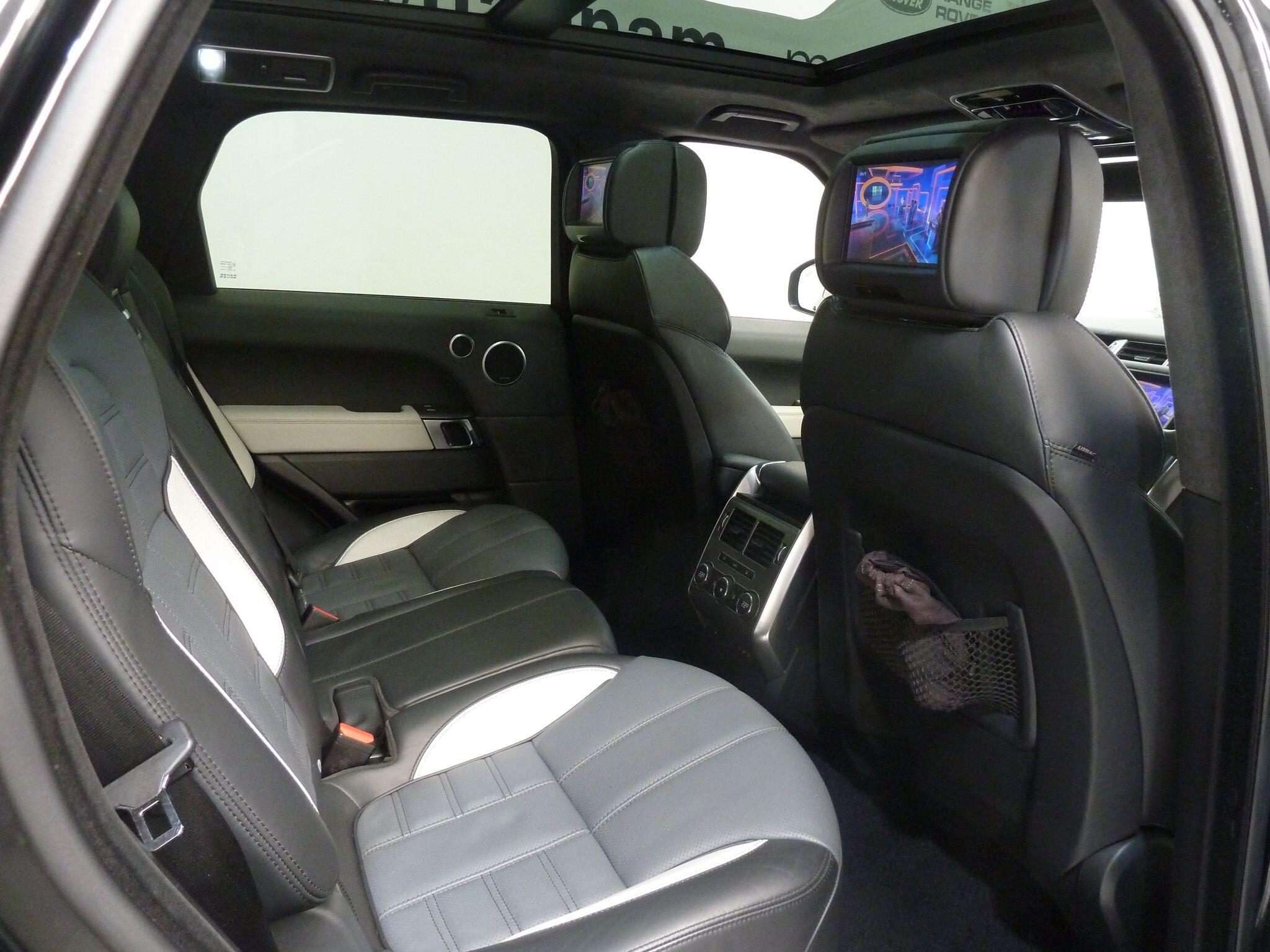 Land Rover Range Rover Sport 3.0 SD V6 Autobiography Dynamic   <br/><br/>PAN ROOF + REAR ENTERTAINMENT