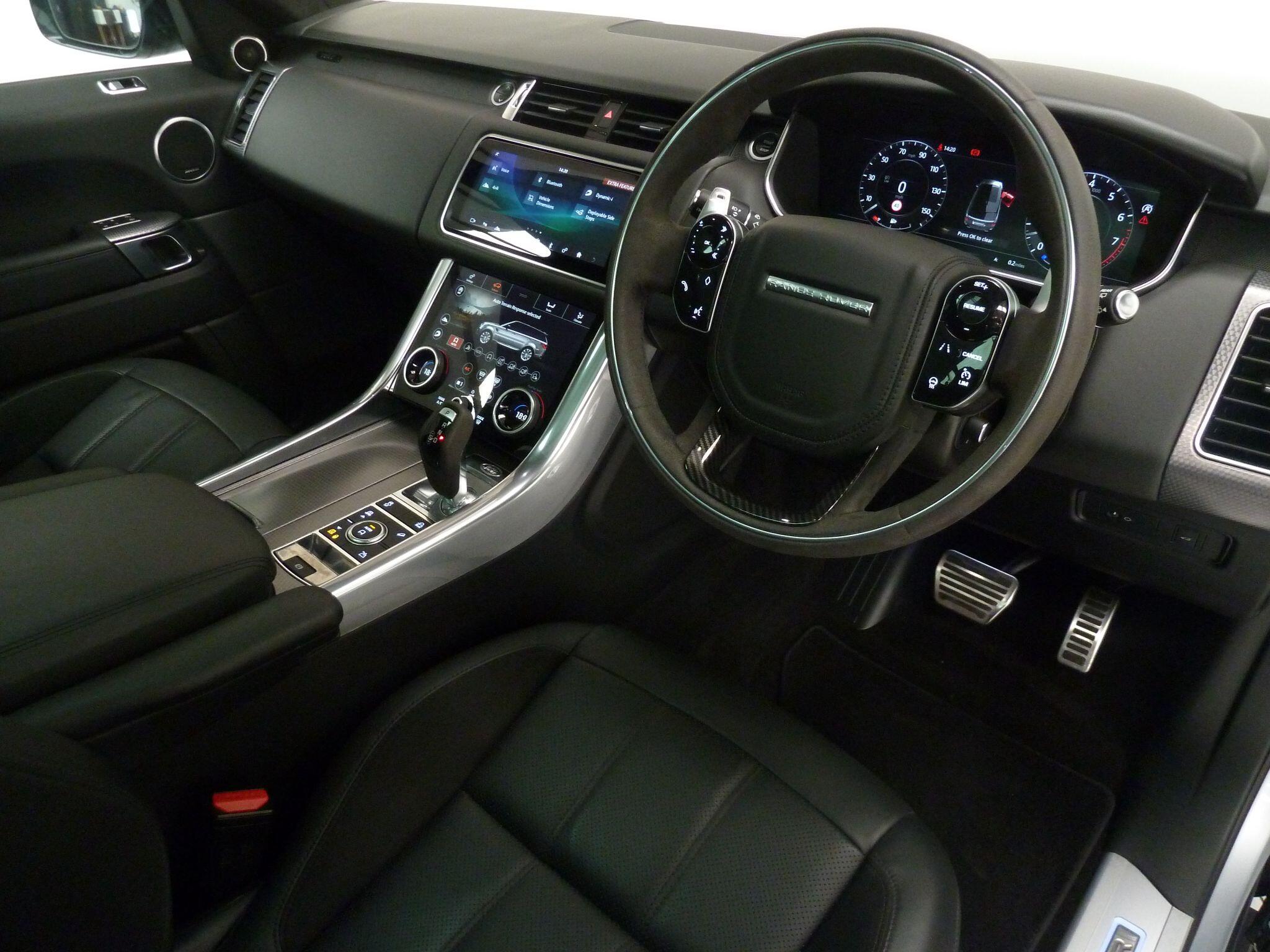 Land Rover Range Rover Sport 3.0 P400  HST SUV  Petrol   (400 ps)<br/><br/>CARBON PACK + PAN ROOF + STEPS